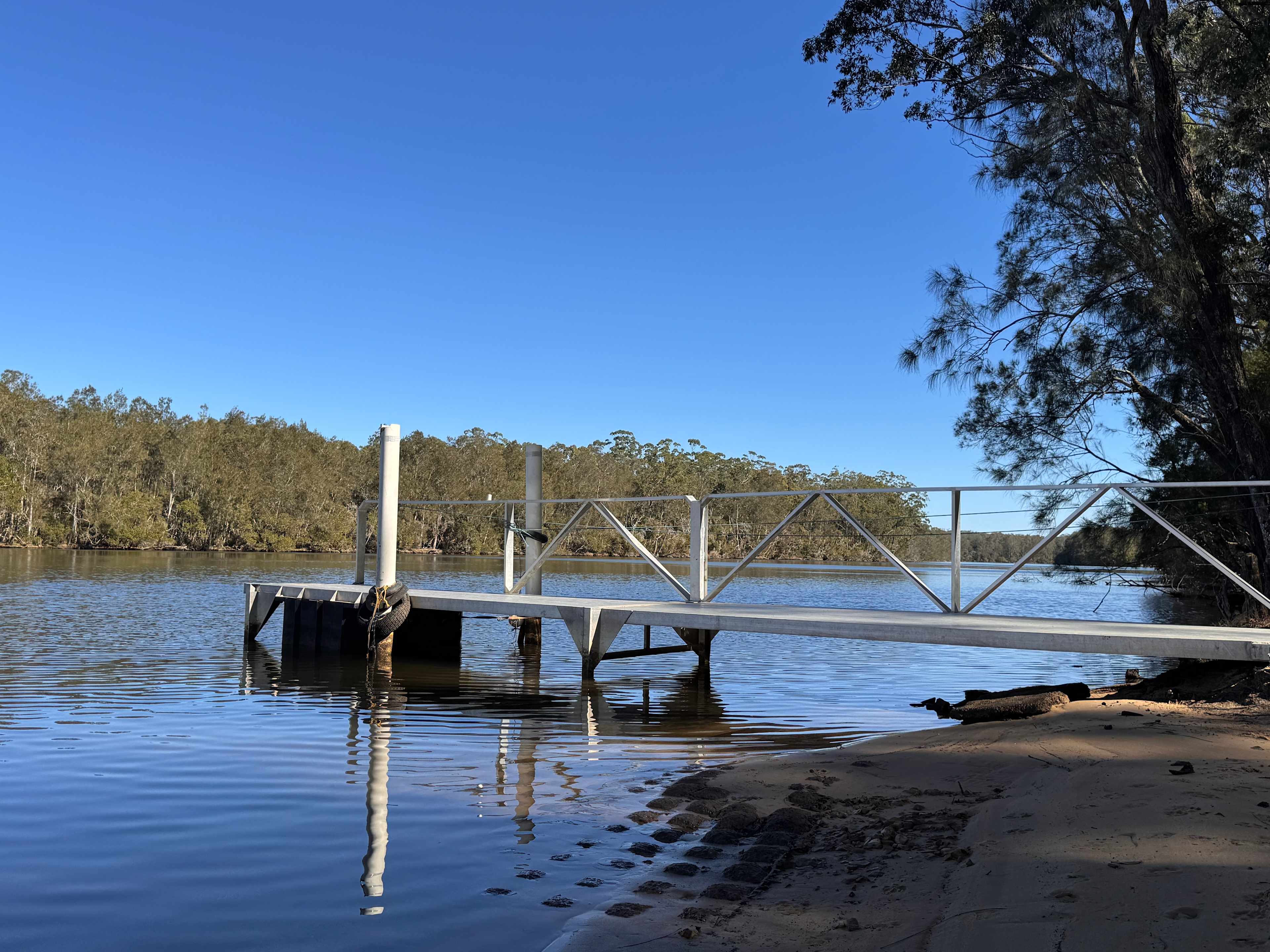 Minimbah Fishing Lodge River Camp