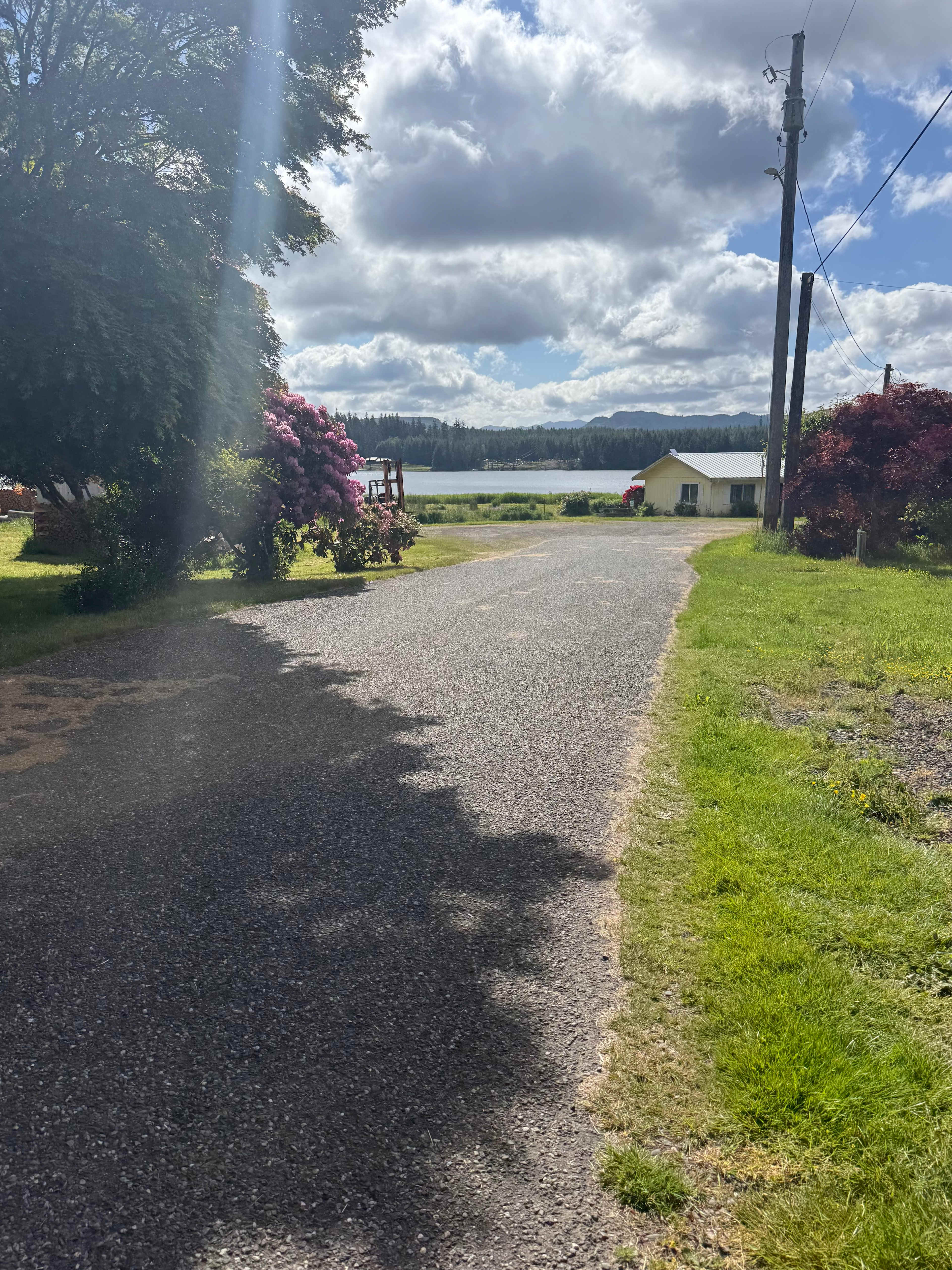 A nice large spot at the end of the road to turn around with ease.