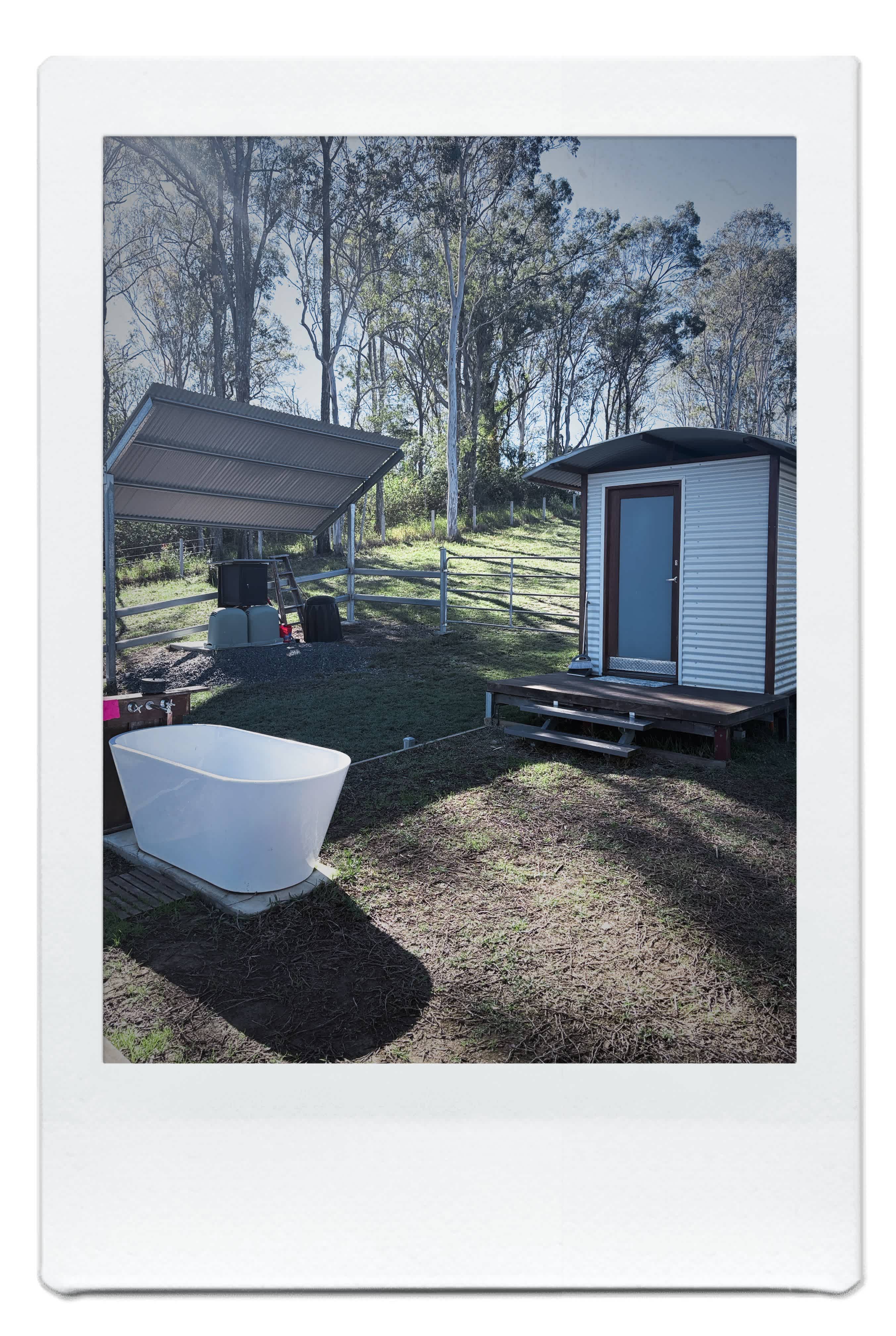 Clarence Riverview Lodge Glamping