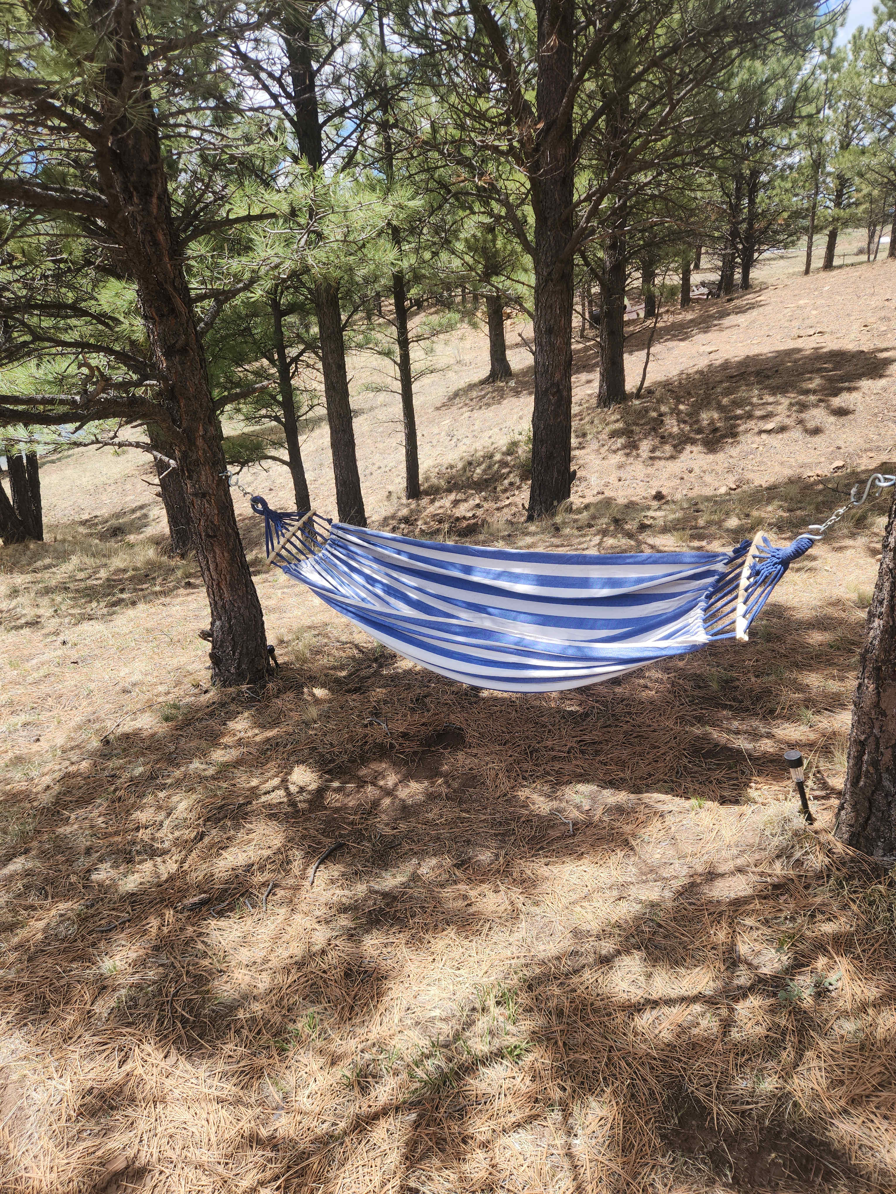 Enchanted Circle Campground (E<<)