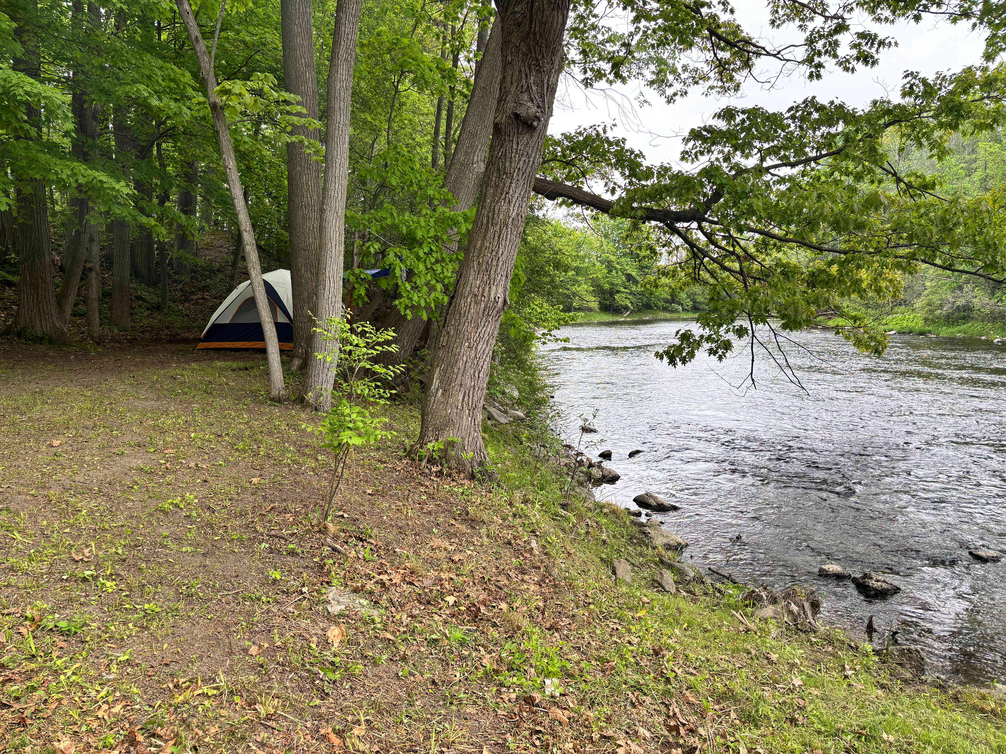 Wild Camping, Just 45 Min. From Mtl