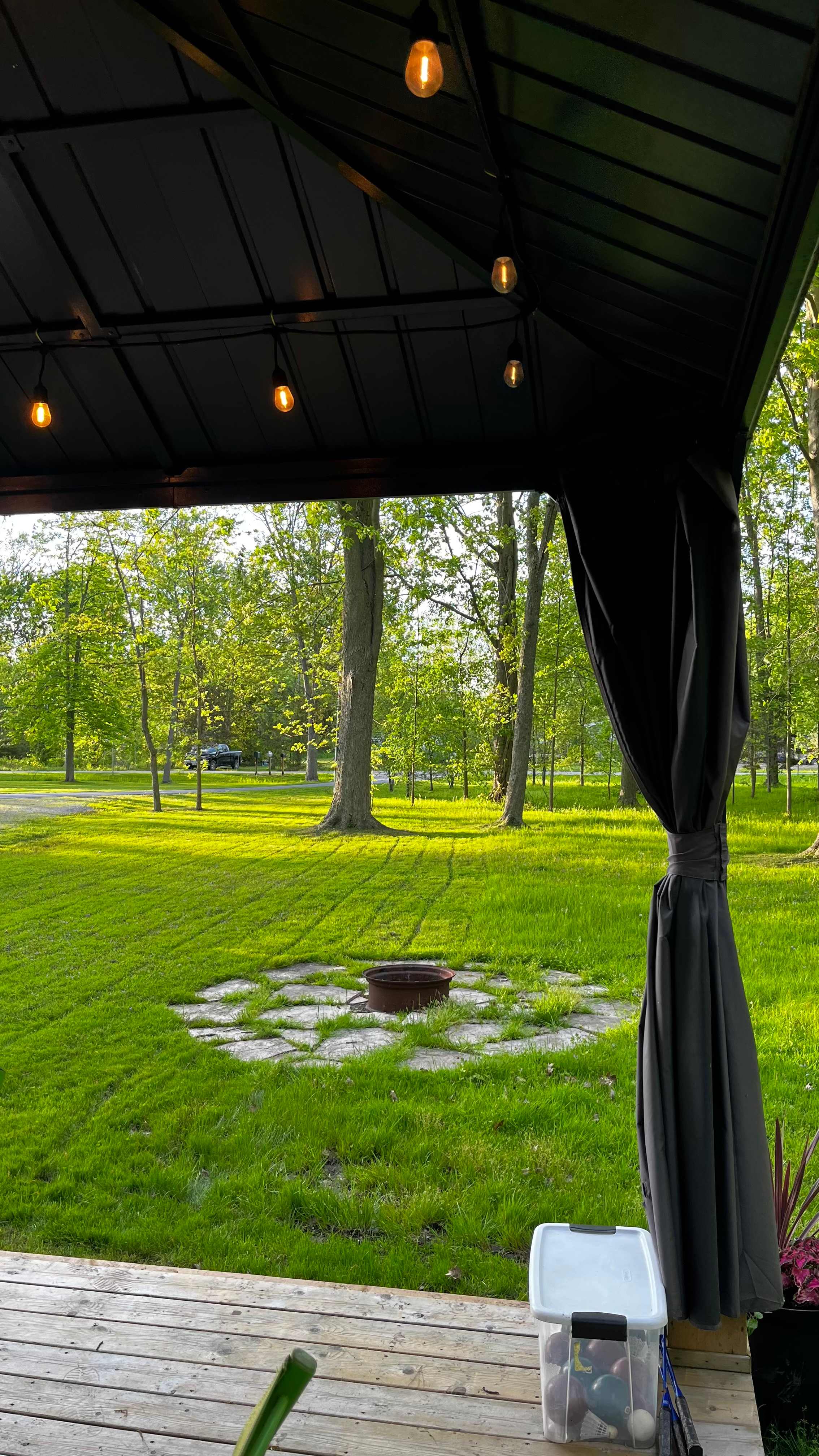 Cabin close to Lake Erie and trails