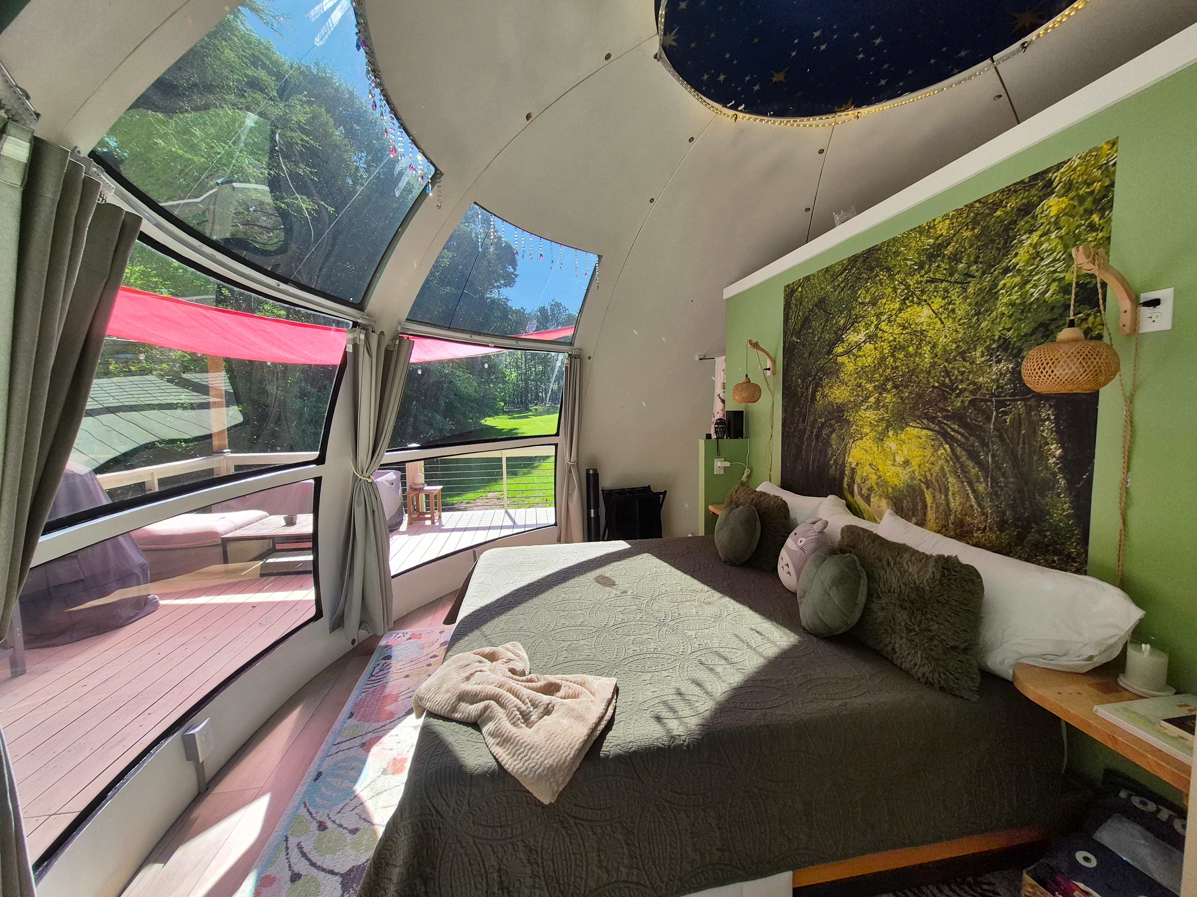 Secluded,Park-like Glamping Retreat