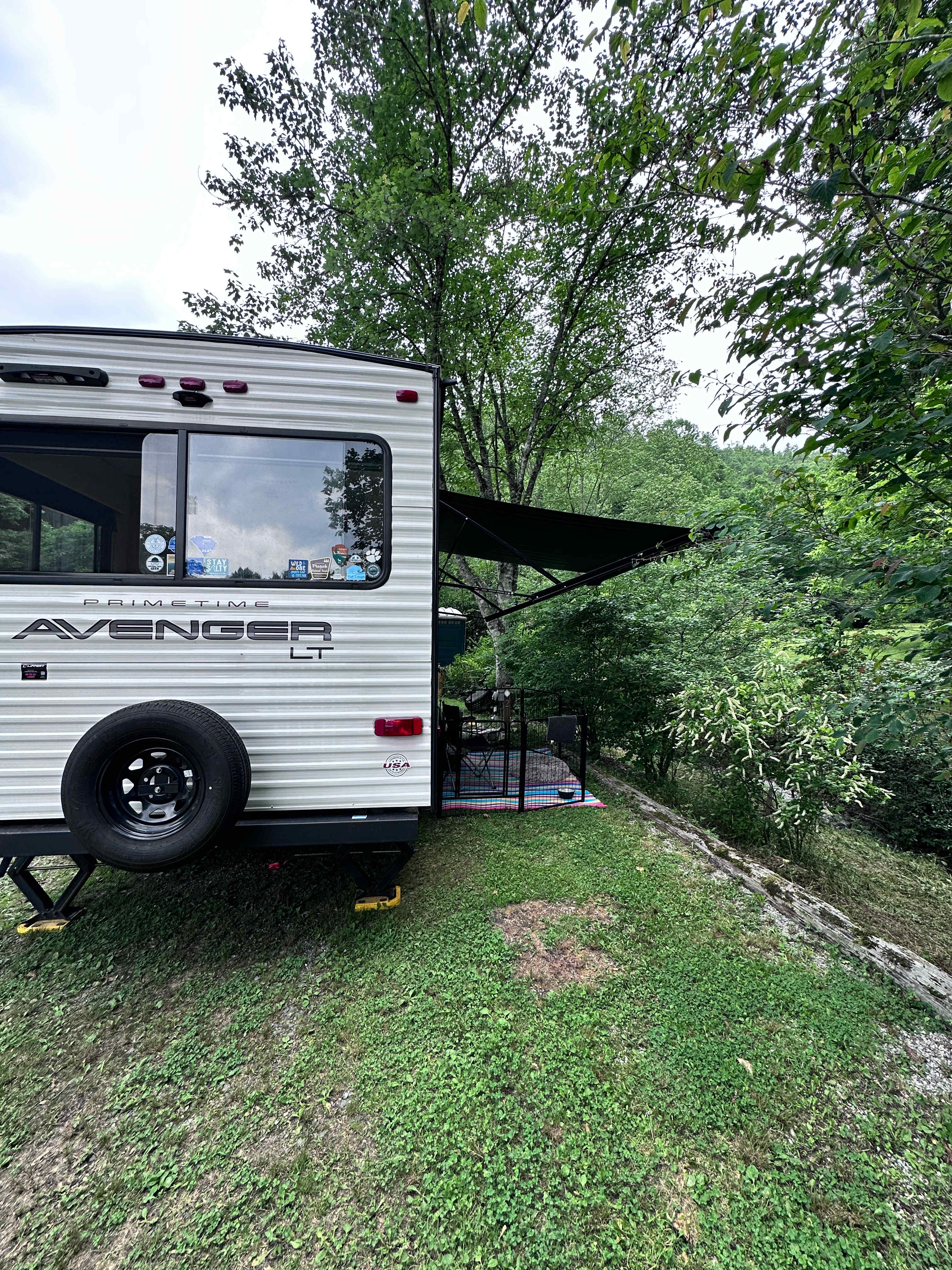 Trails & Tails Waterfalls Retreat