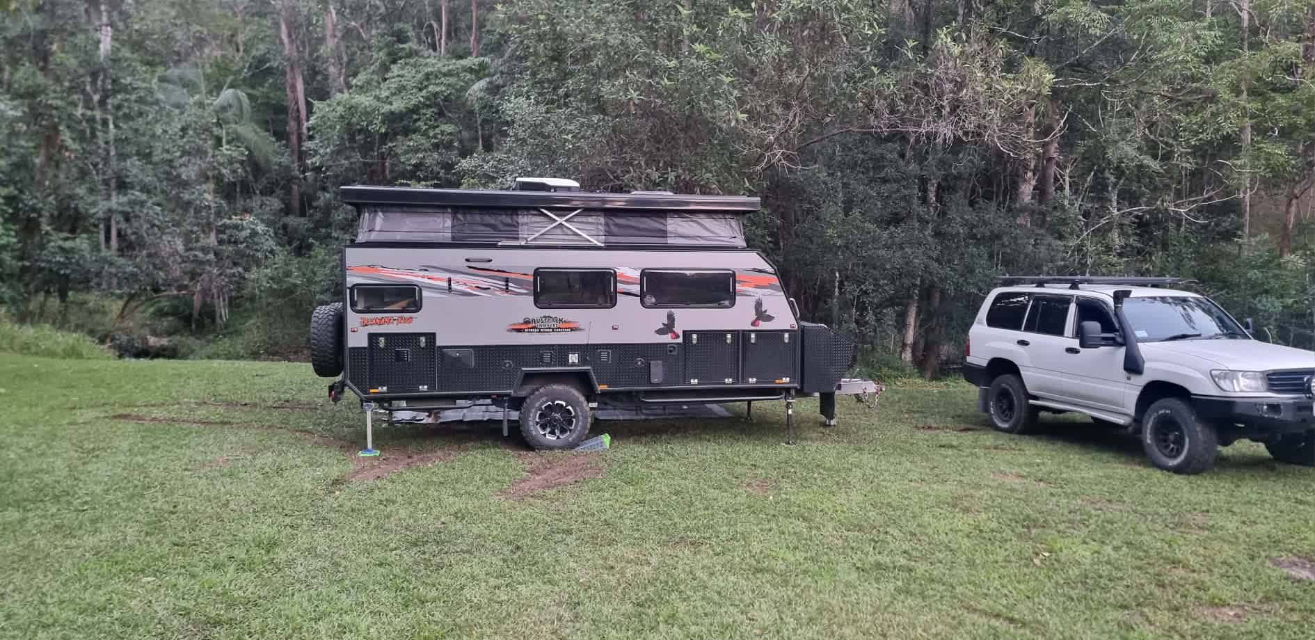 Chacara Creekside Camp
