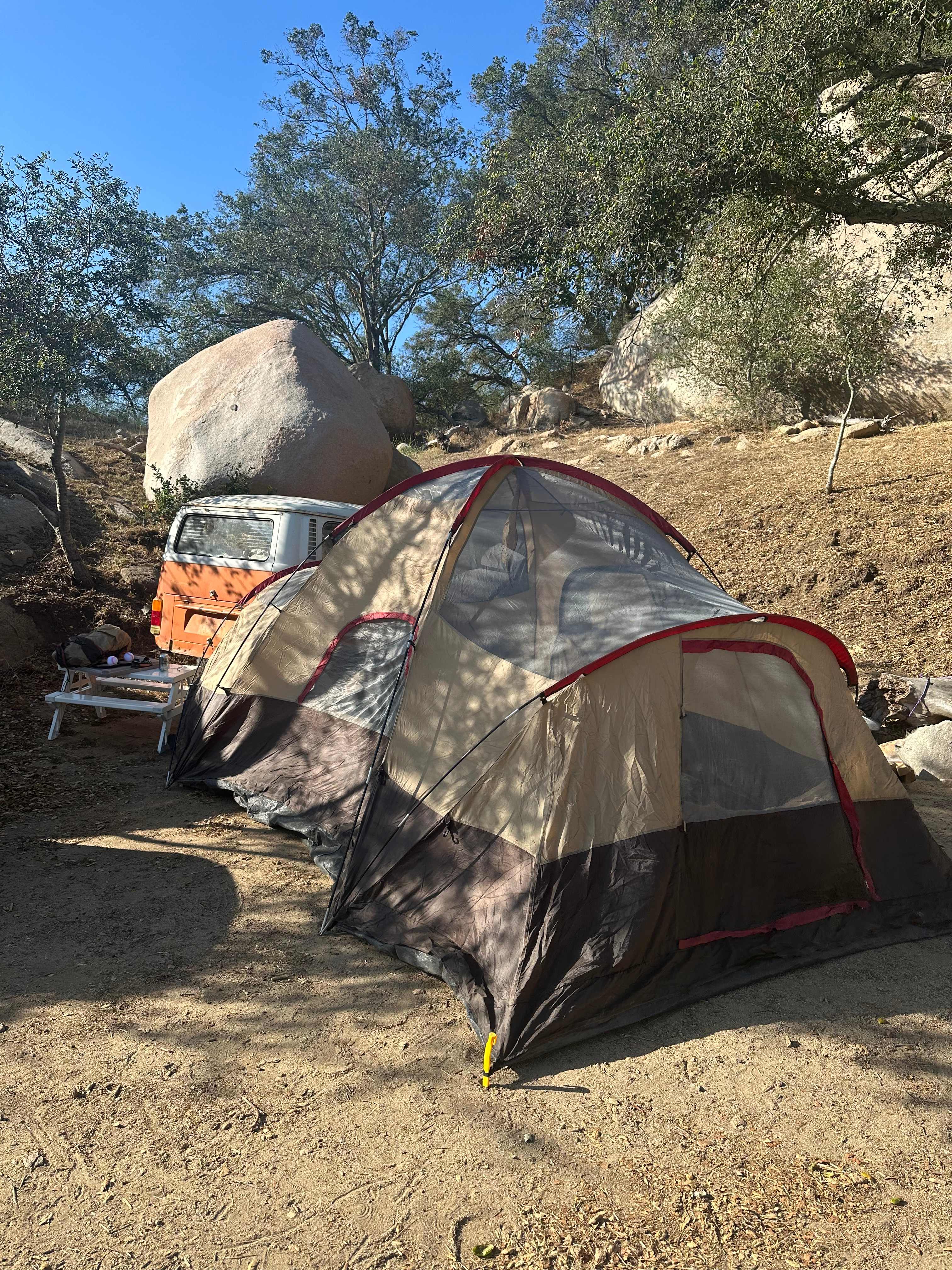 8-10 person tent 