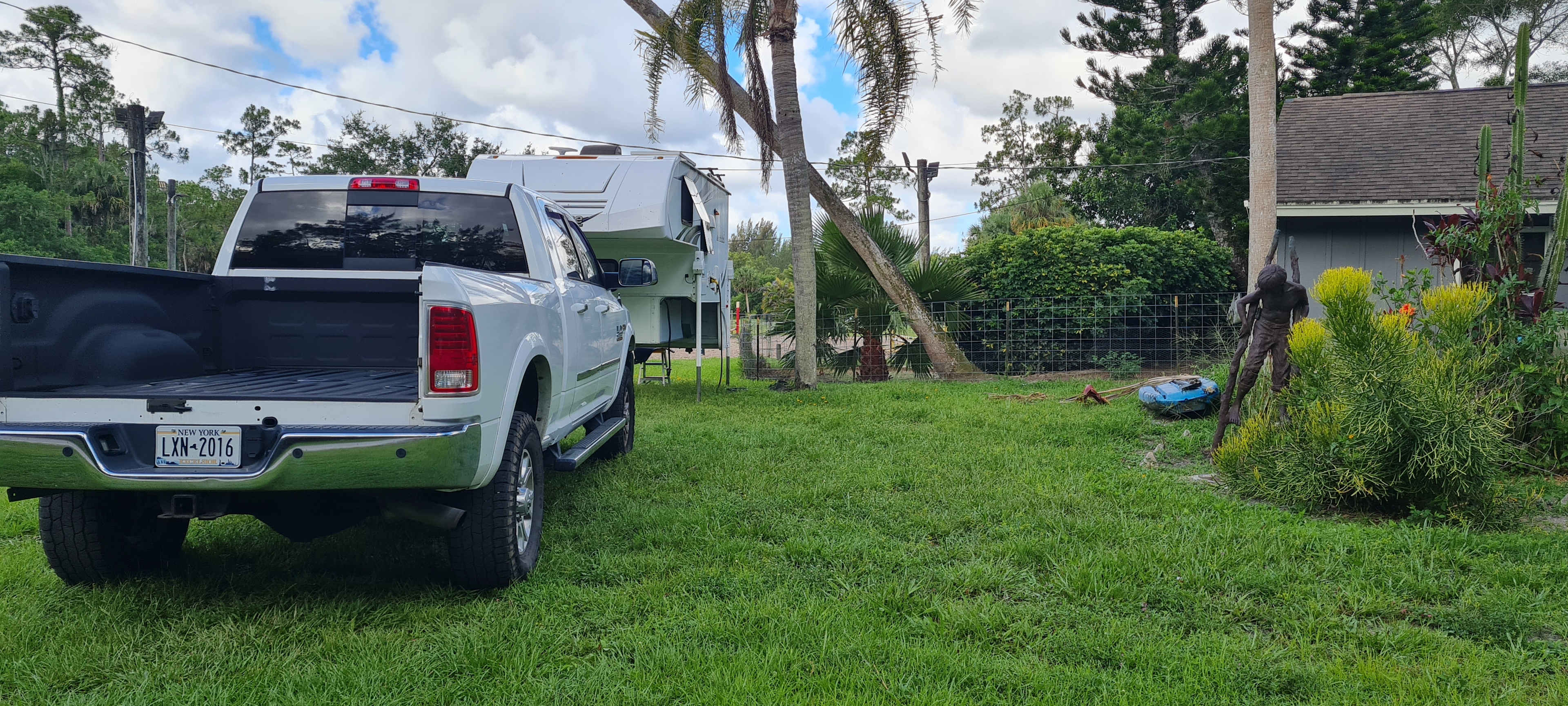 RV SPOT WITH A PONY NEIGH-BOR  ;)