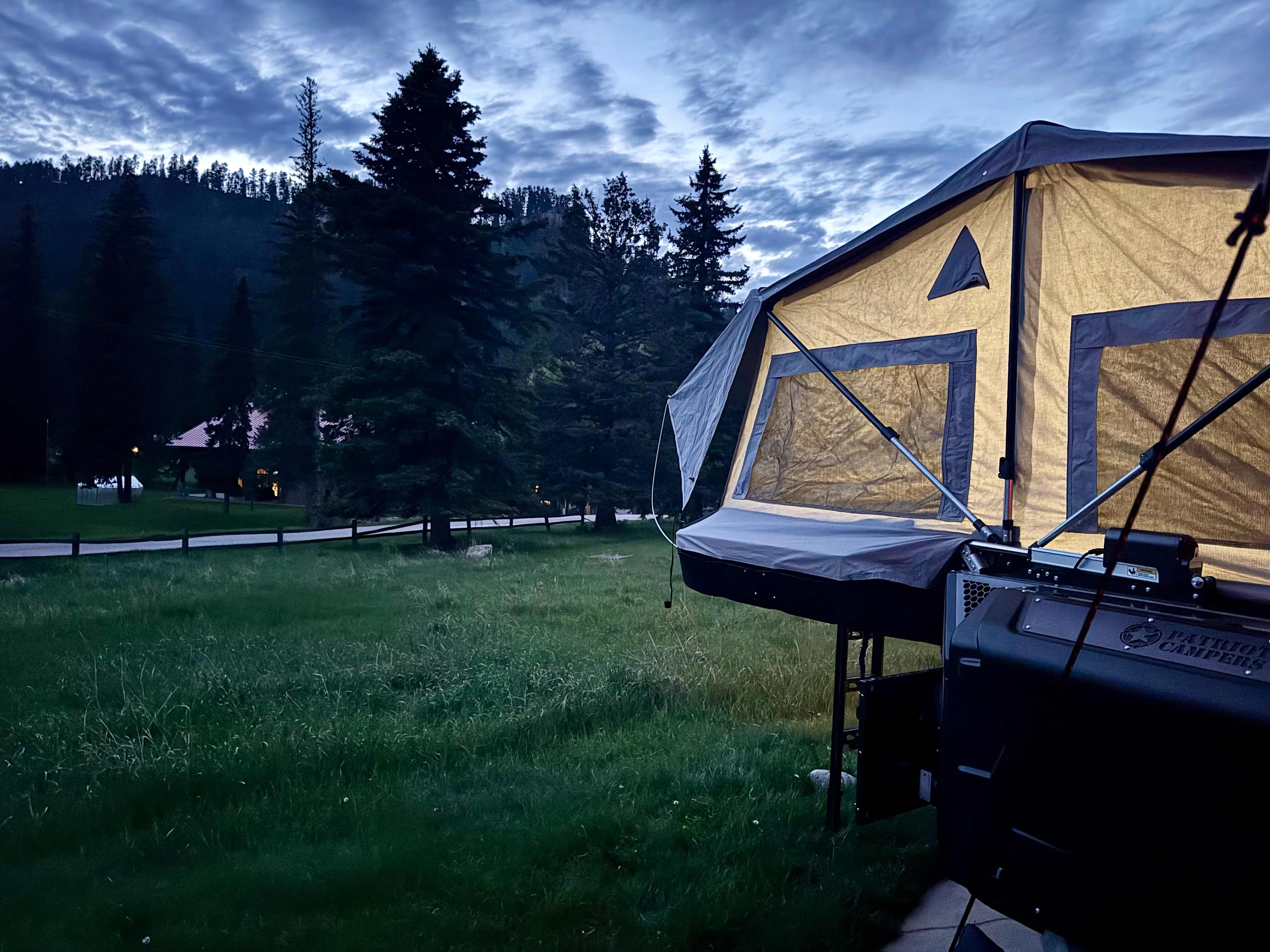 Luxury RV Canyon Retreat