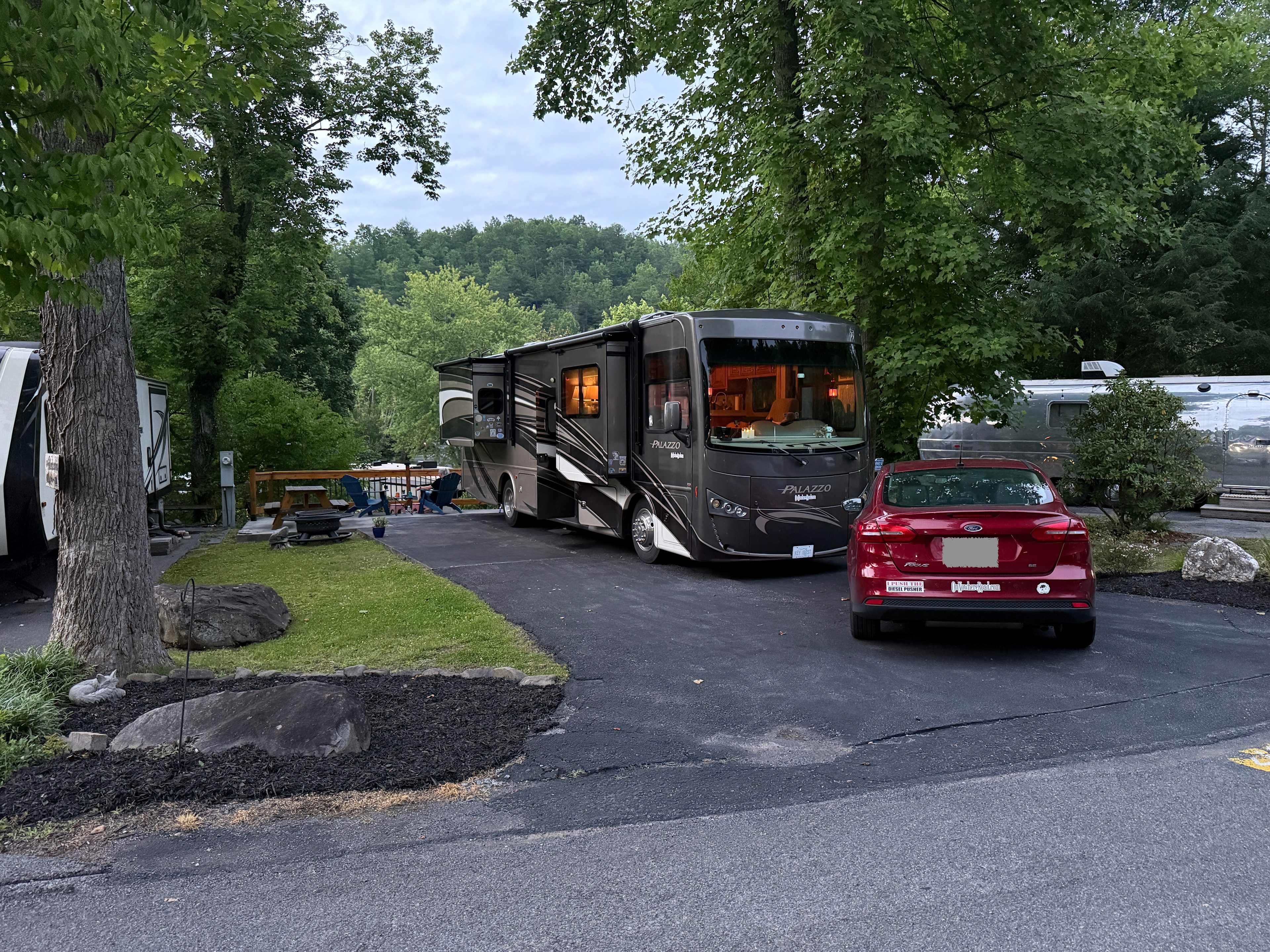 Gatlinburg Vibes RV Camping