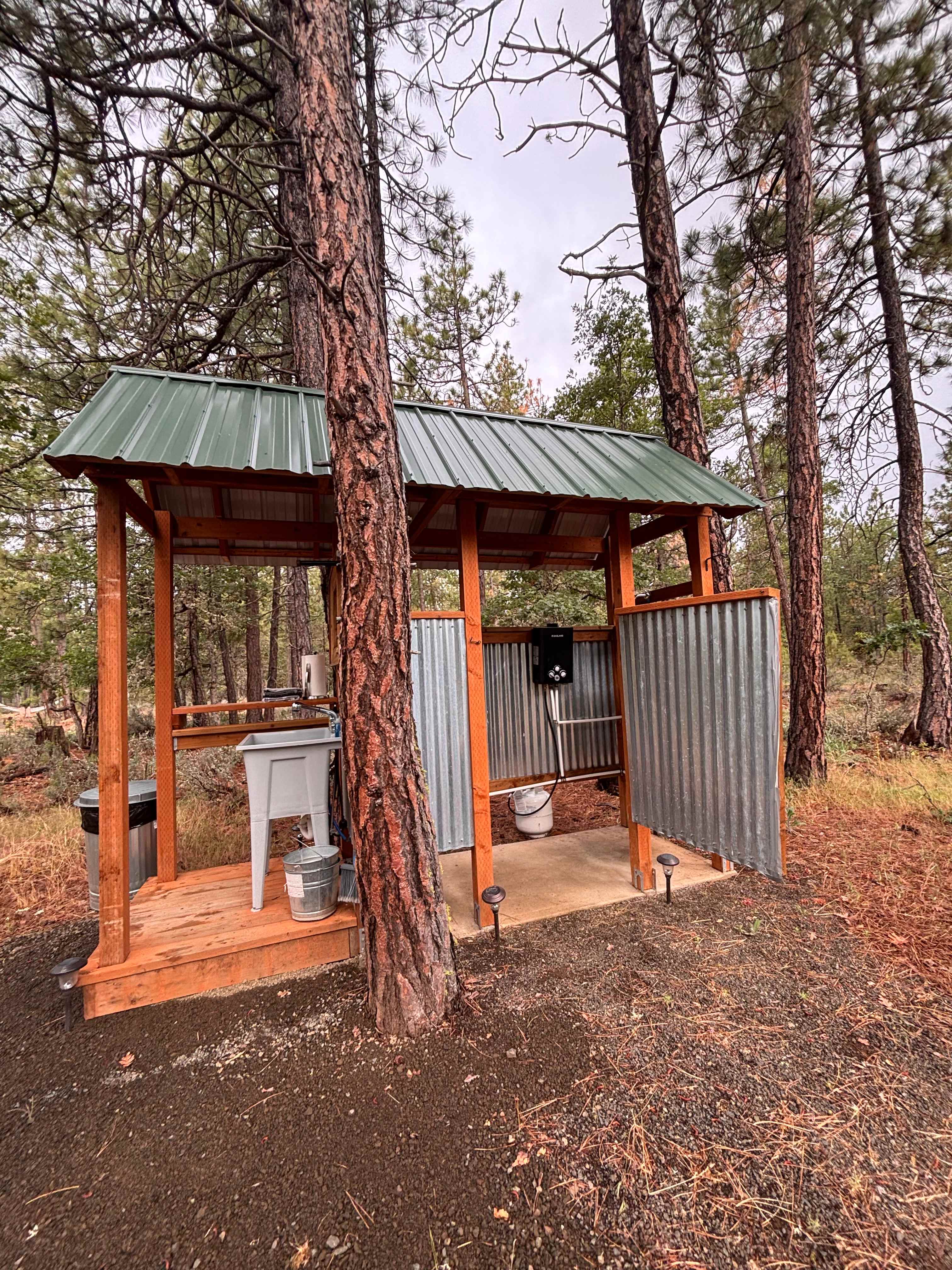 Starlit Glamping LLC
