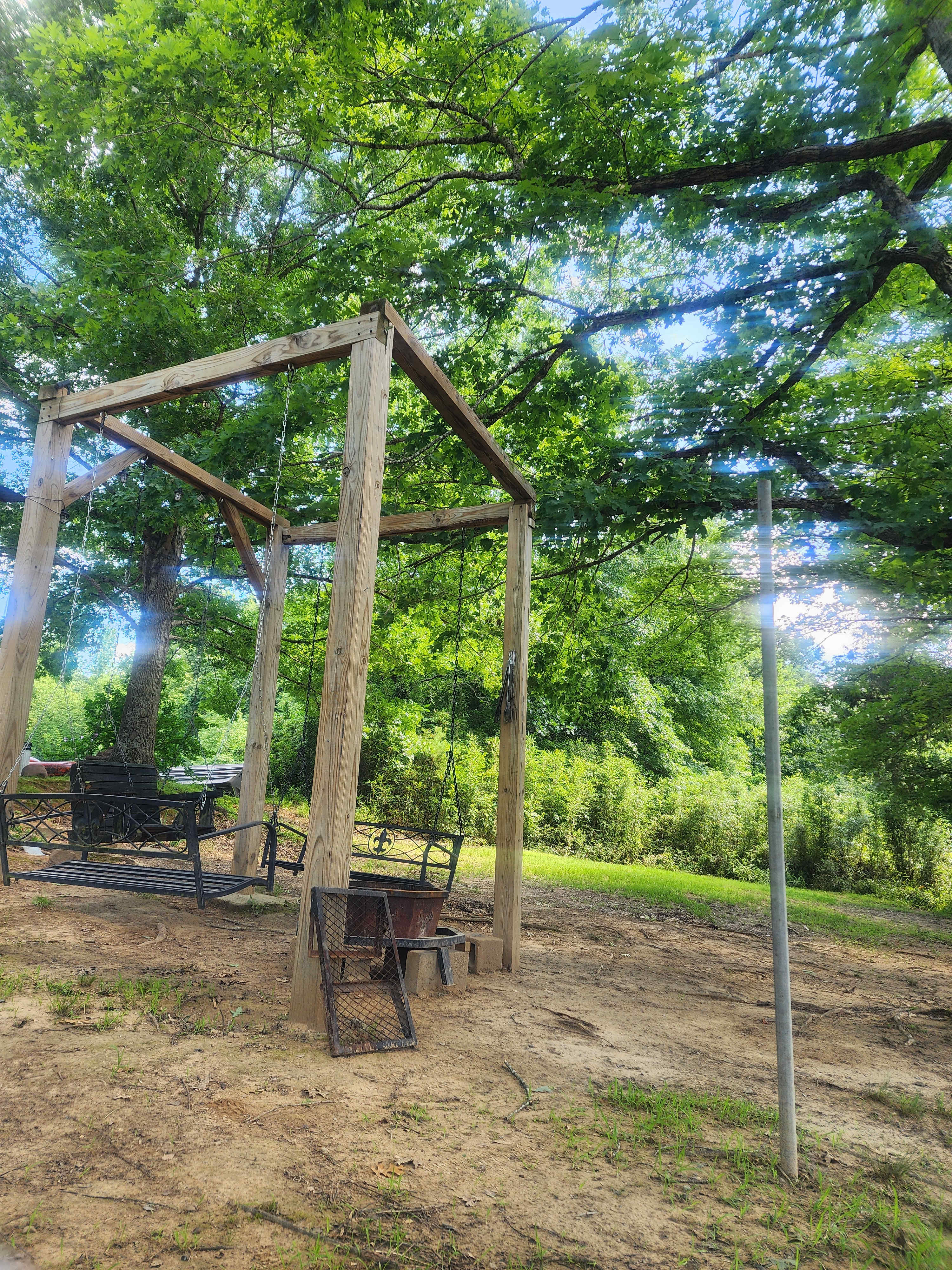 Yearling Ridge Riverfront Camp