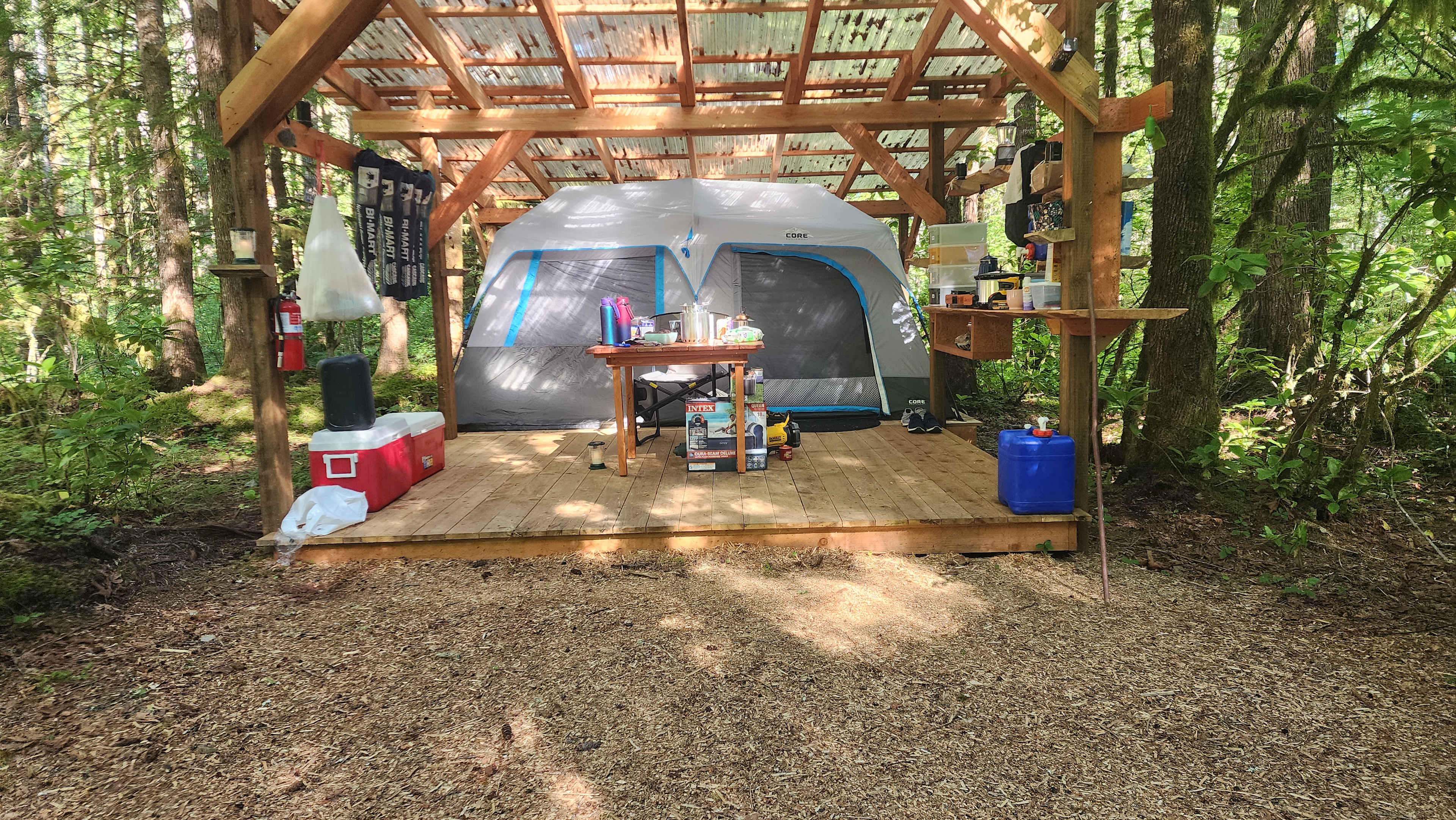 Shelter at Castle Rock Farm🏕️🚐