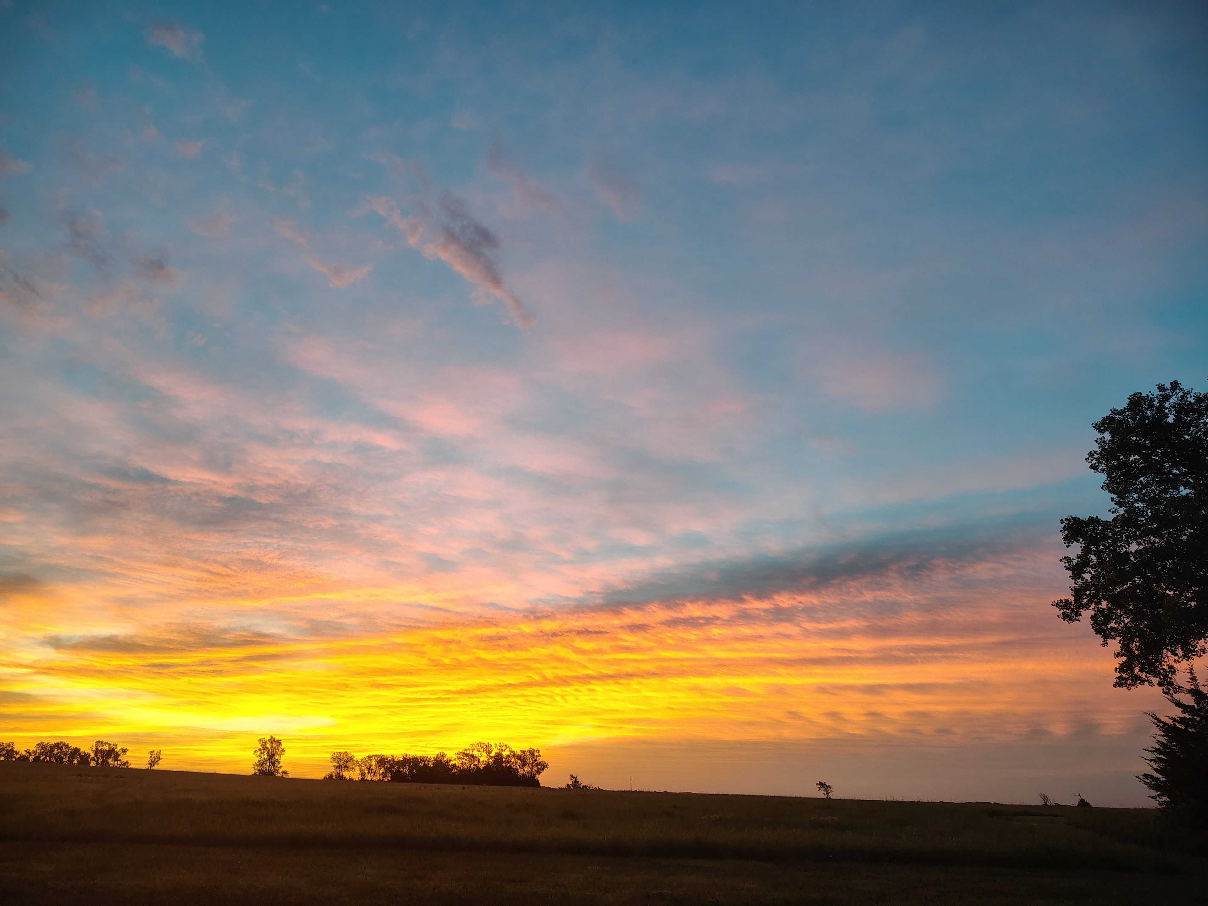 Beautiful sunrise to enjoy while having an early morning walk