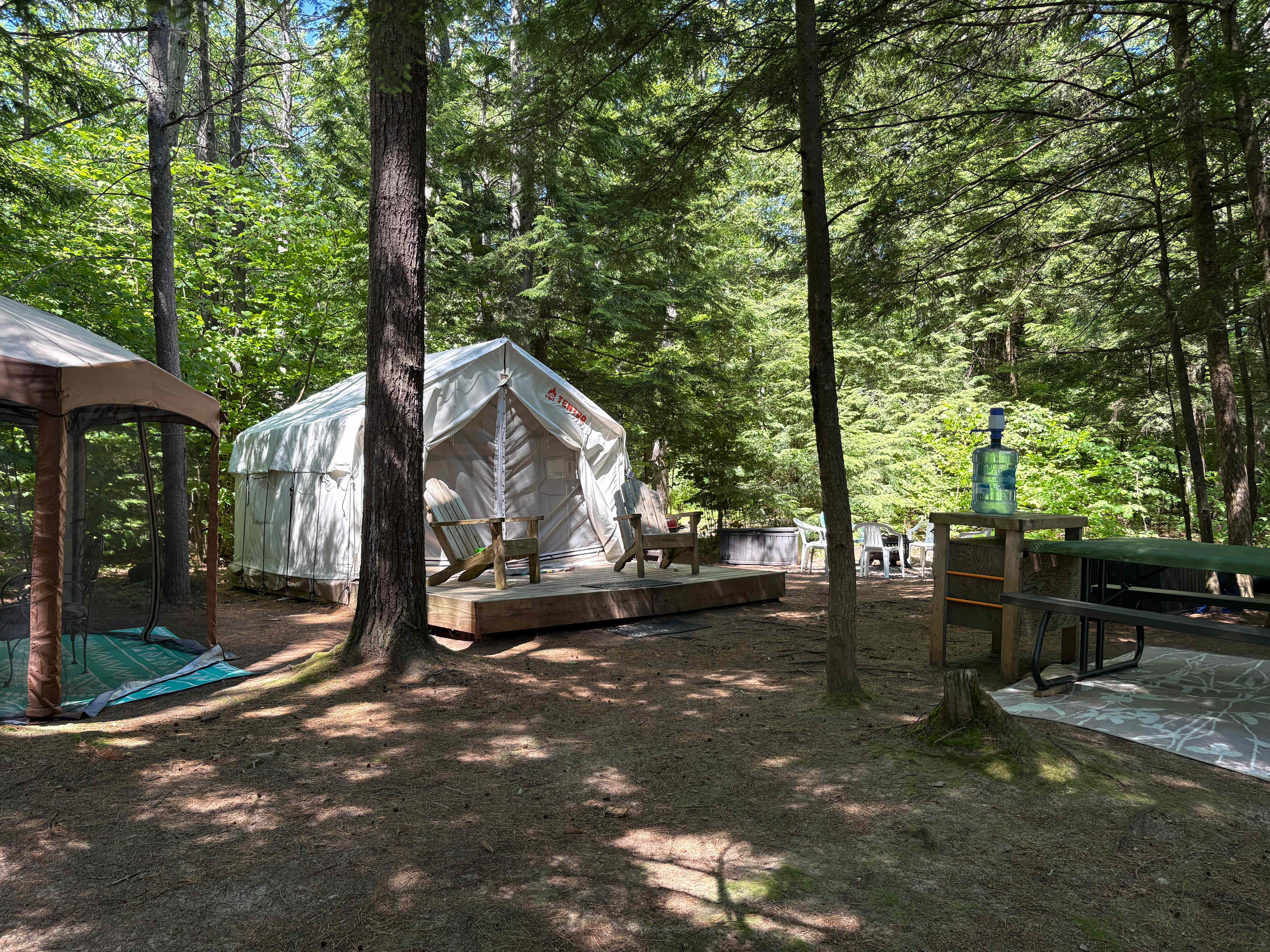 Tiny House, Horse Trailer, S Tent