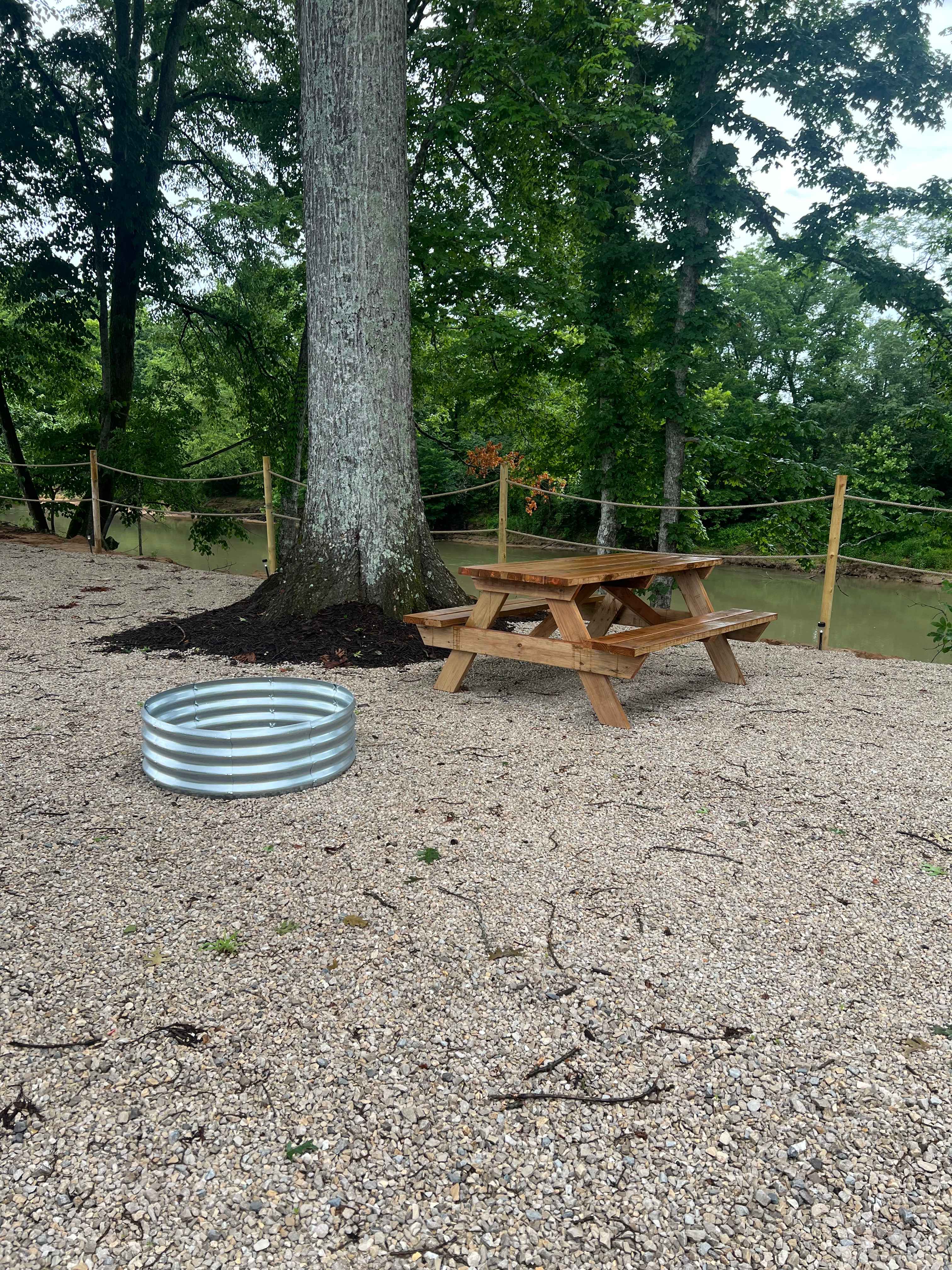 Rivers Edge Hideaway