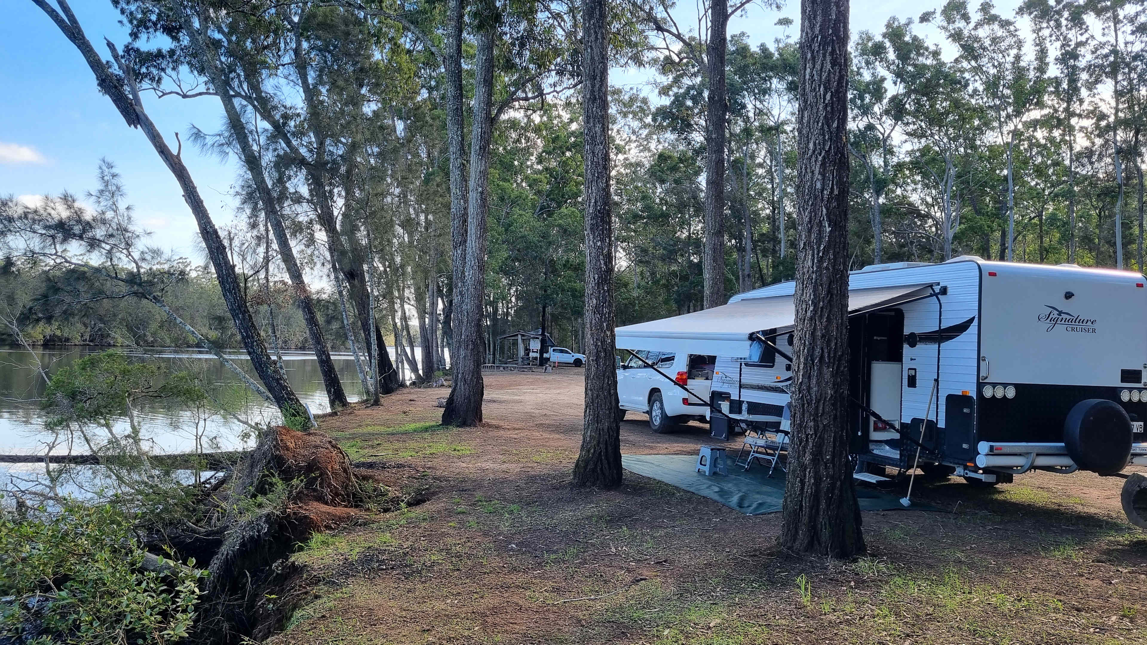 Minimbah Fishing Lodge River Camp