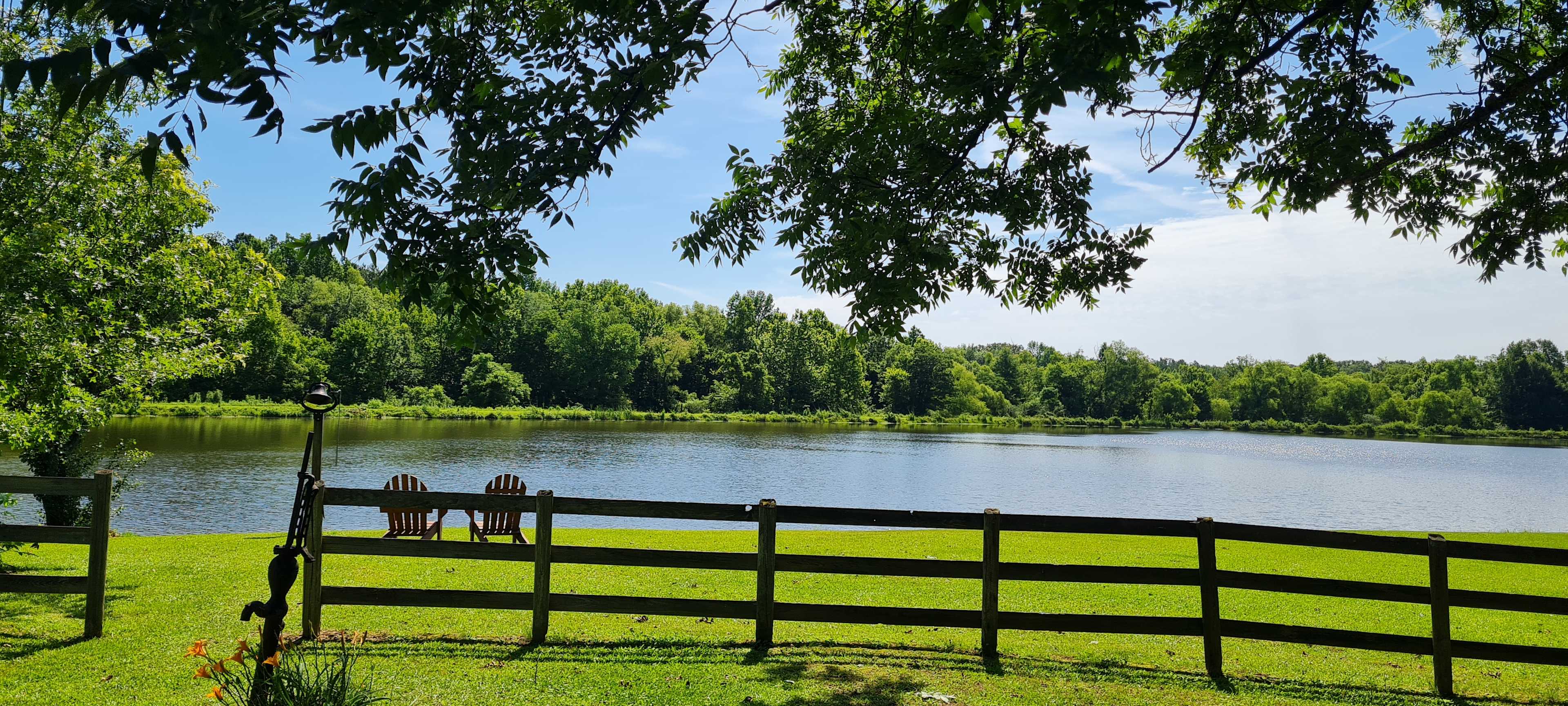 Moon Lake Farm - Camp, Fish, Relax