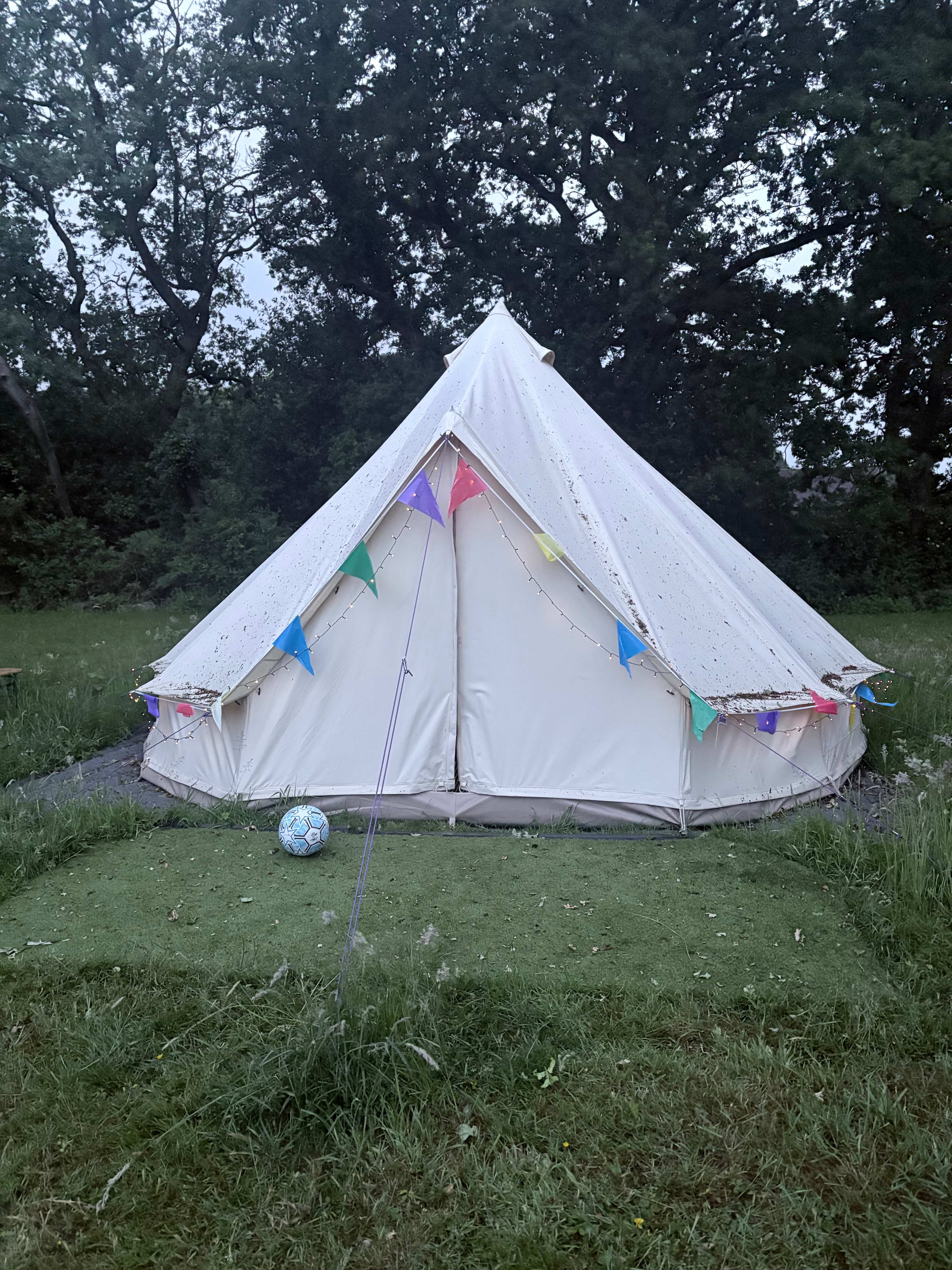 Fleets Paddock Glamping & Camping