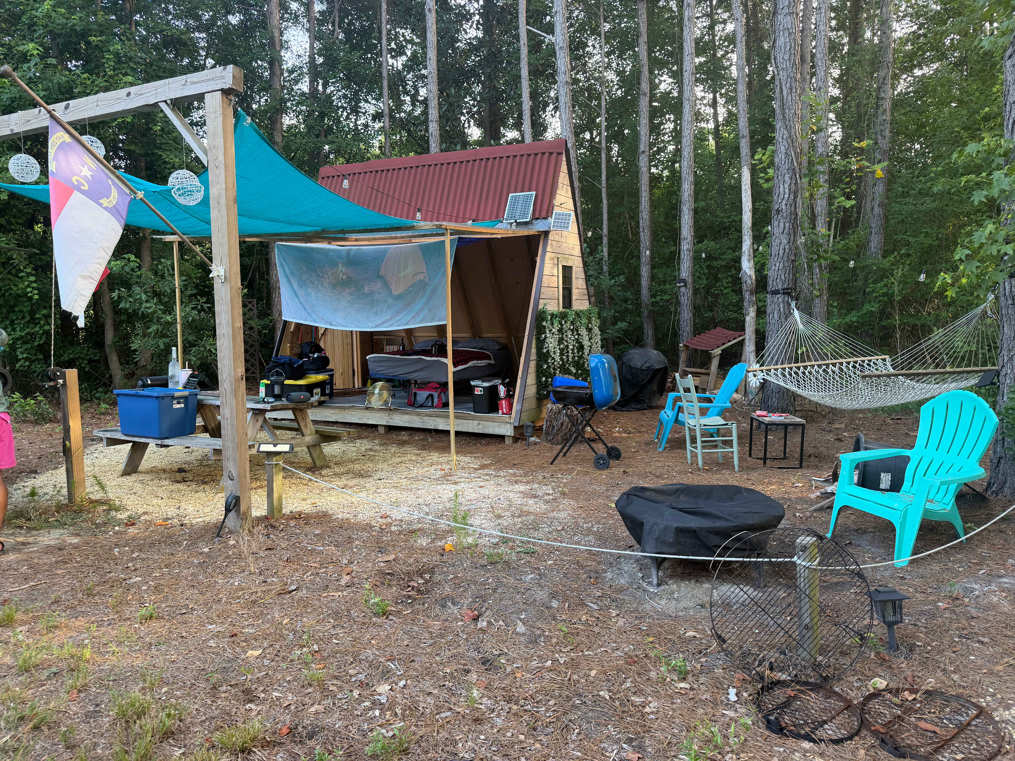 A-Frame glamping w/opening wall