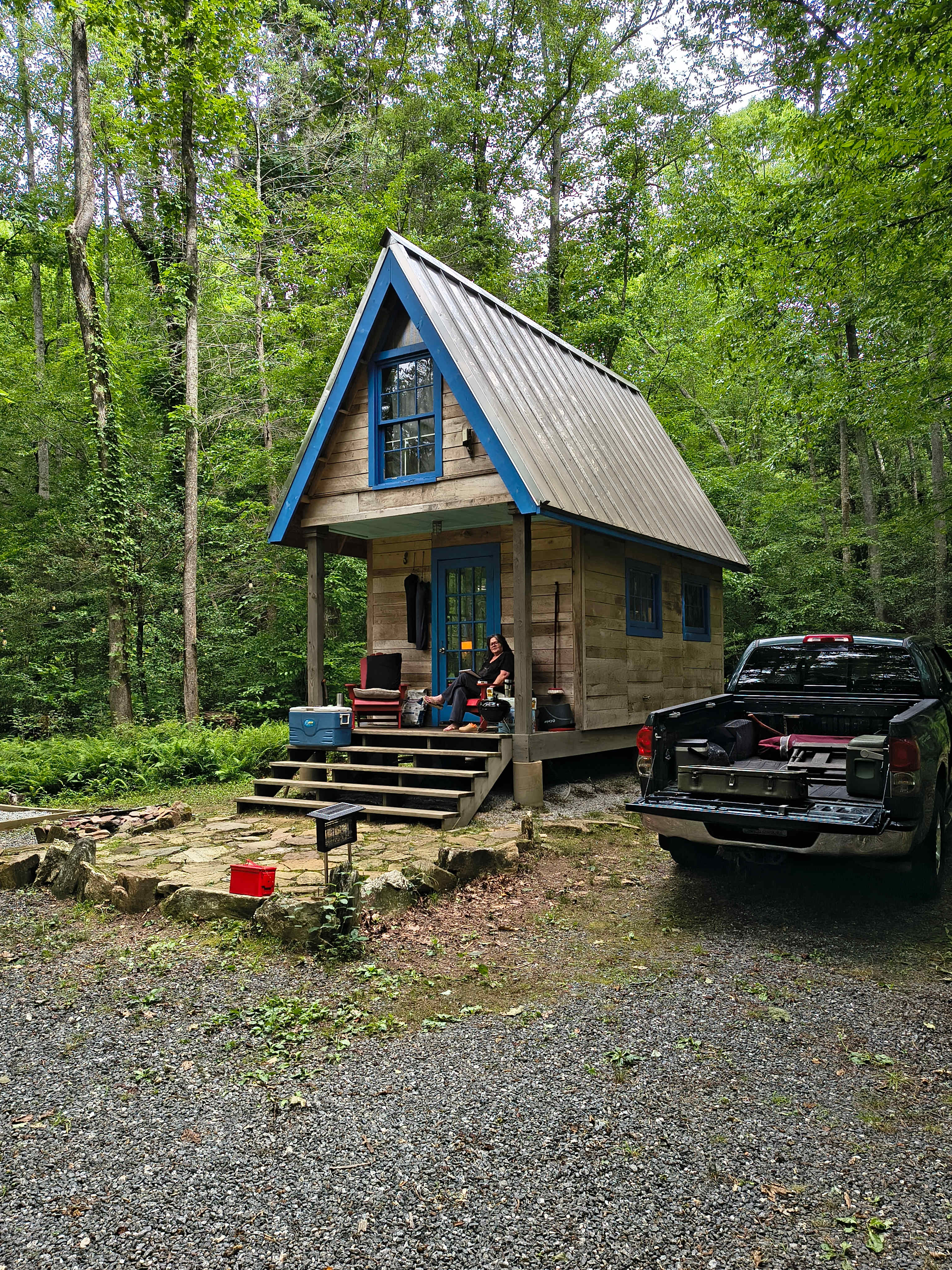 Tiny House in Happy Valley