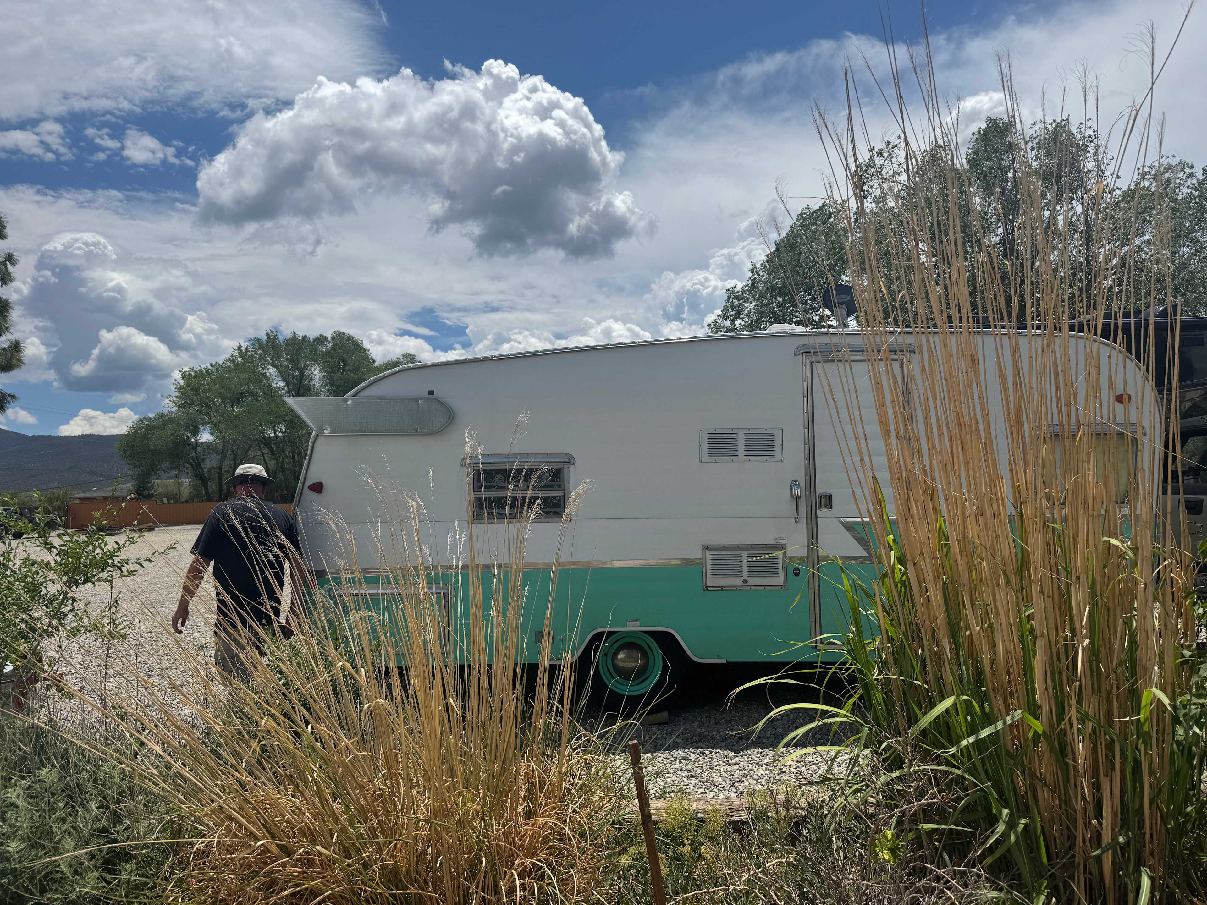 Luxx Lodge Glamping & RV Park