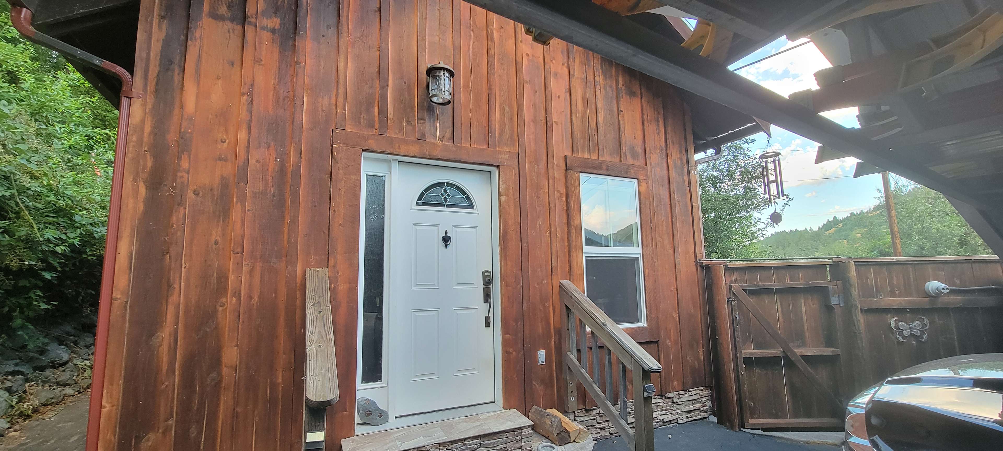 The Bear Den