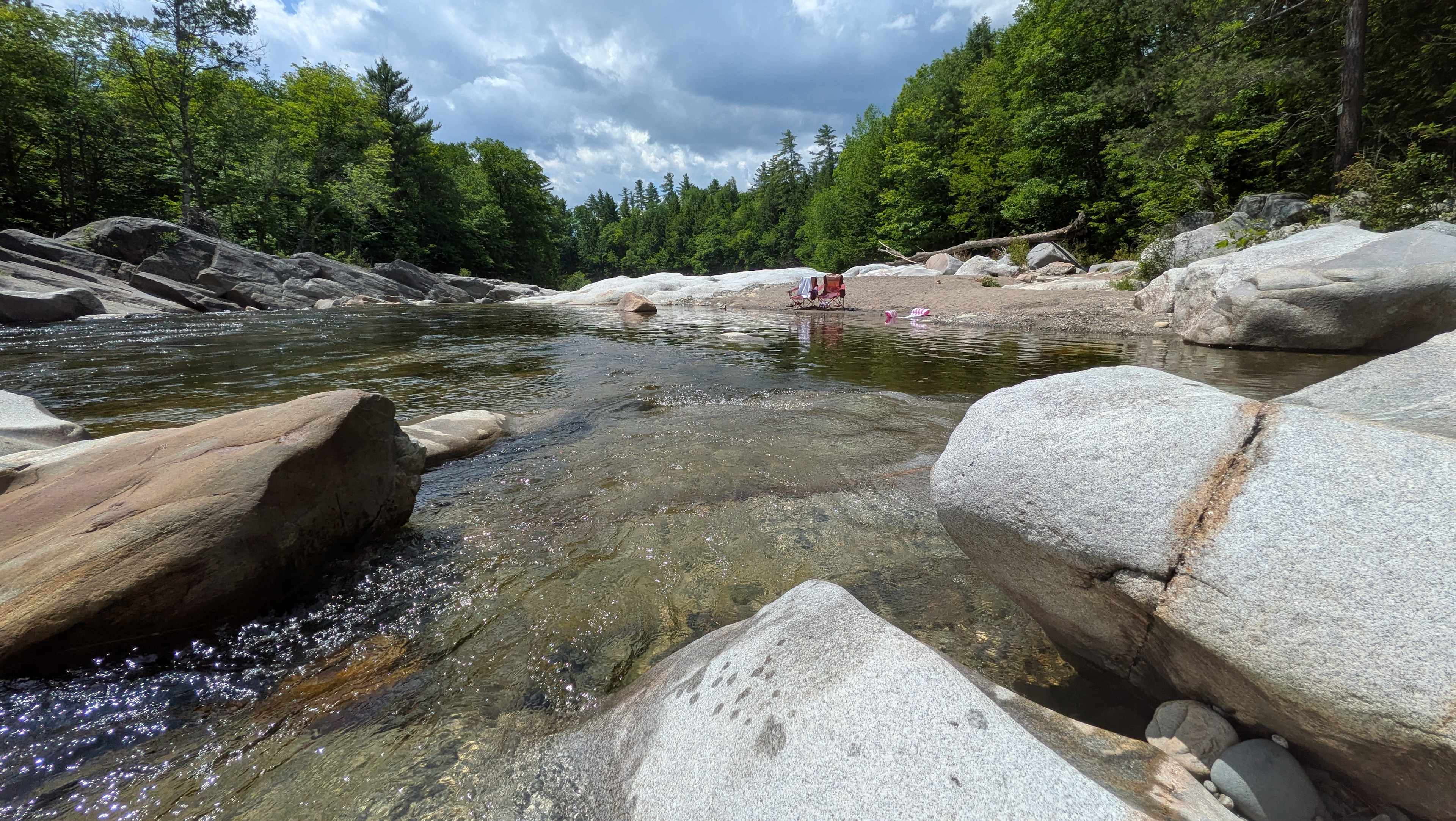 🌲 40 Acres Of Riverfront Serenity