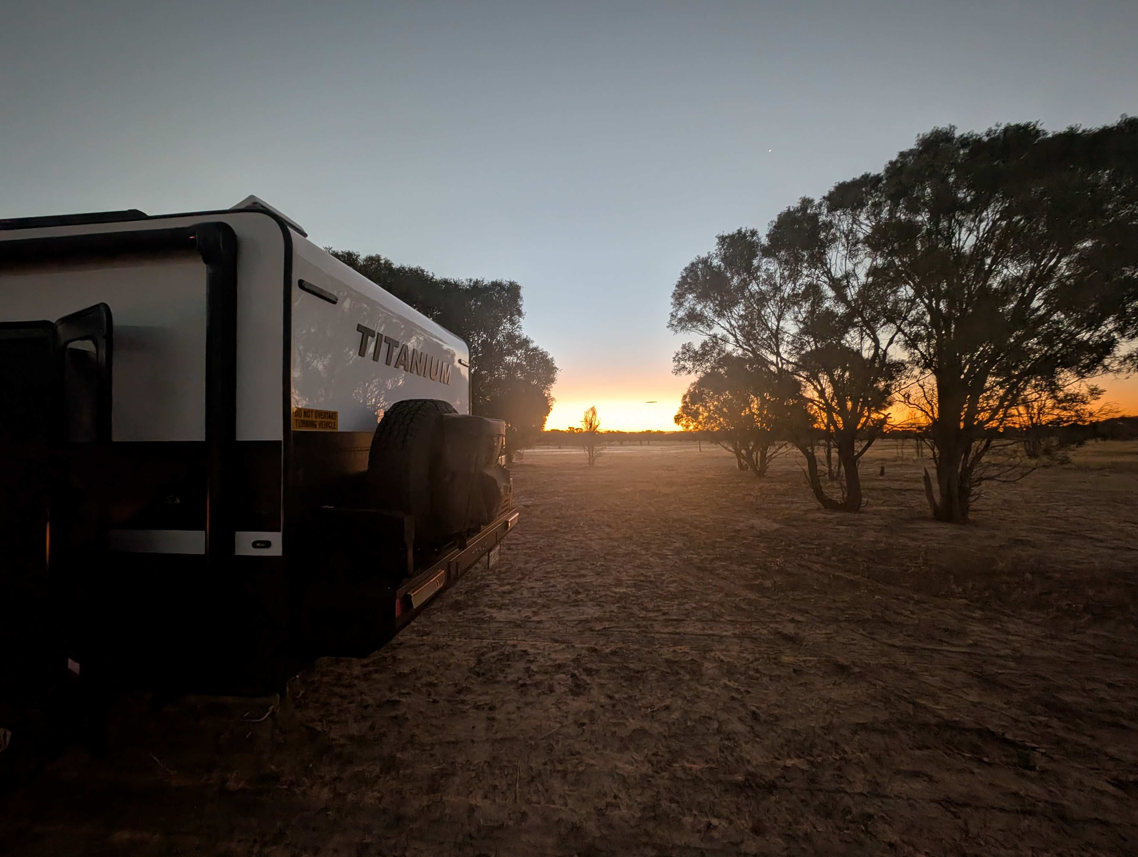 Claypan sundown
