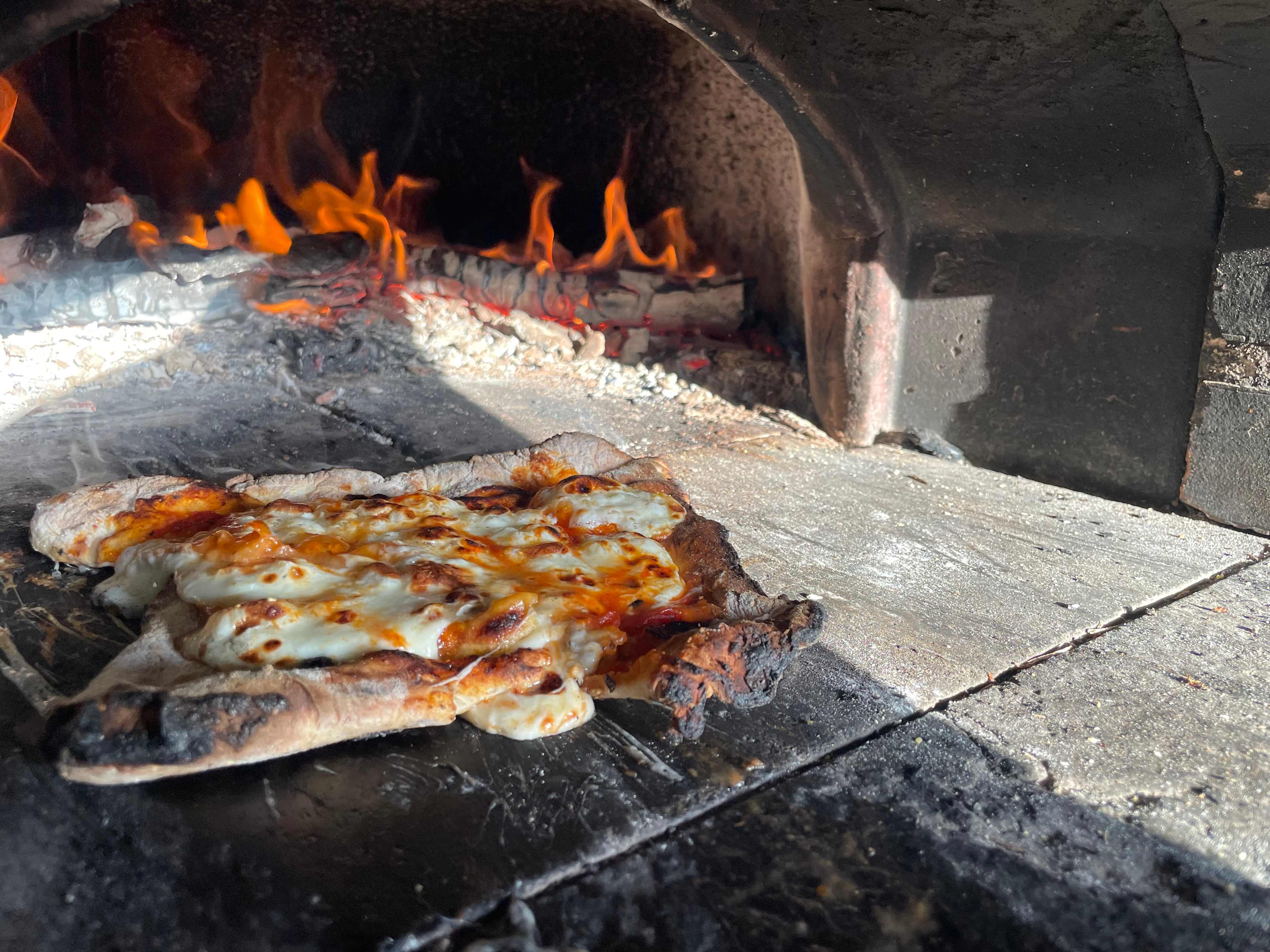 pizza oven 🍕