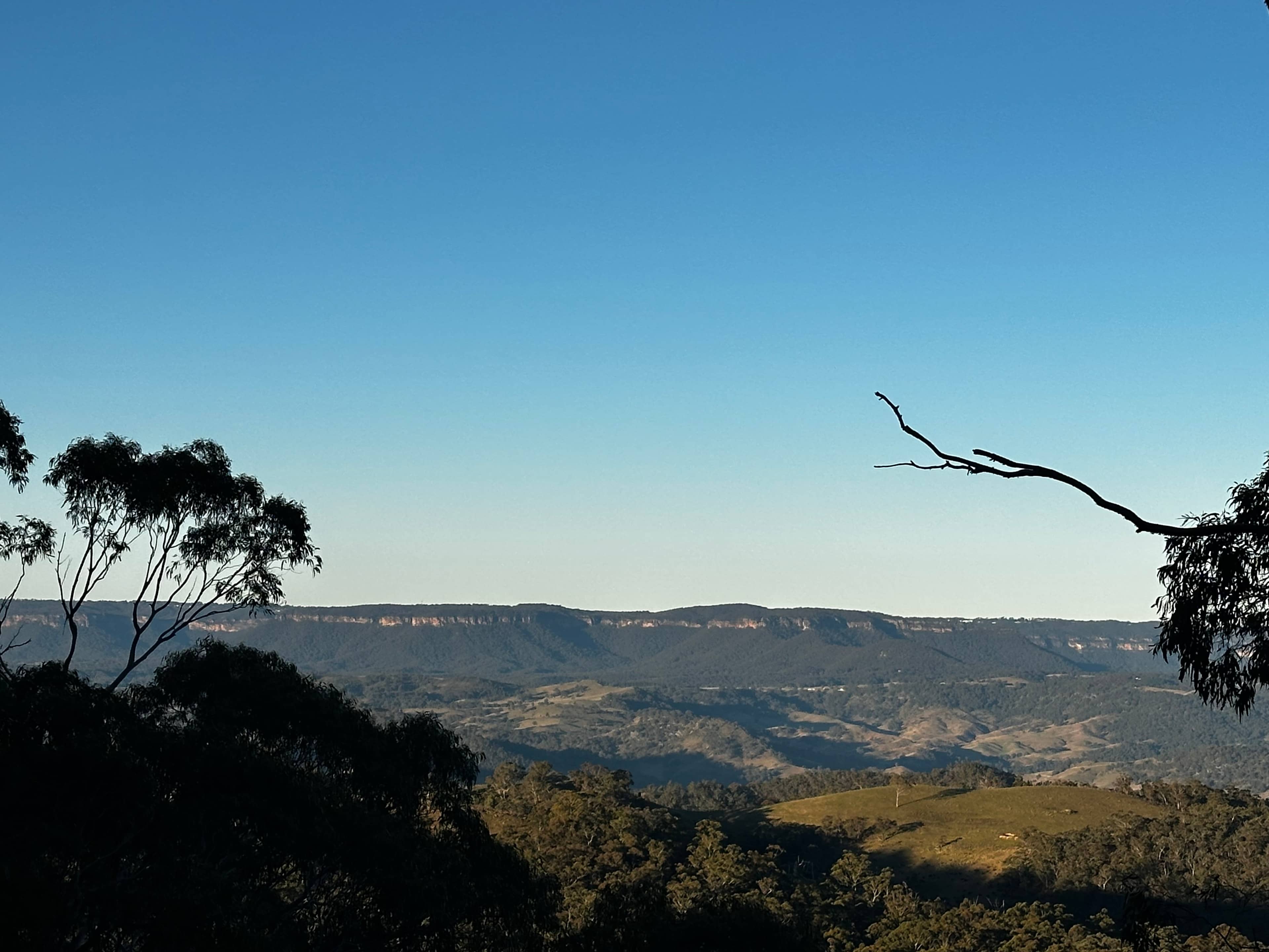 Aurora-Exclusive Blue Mountains