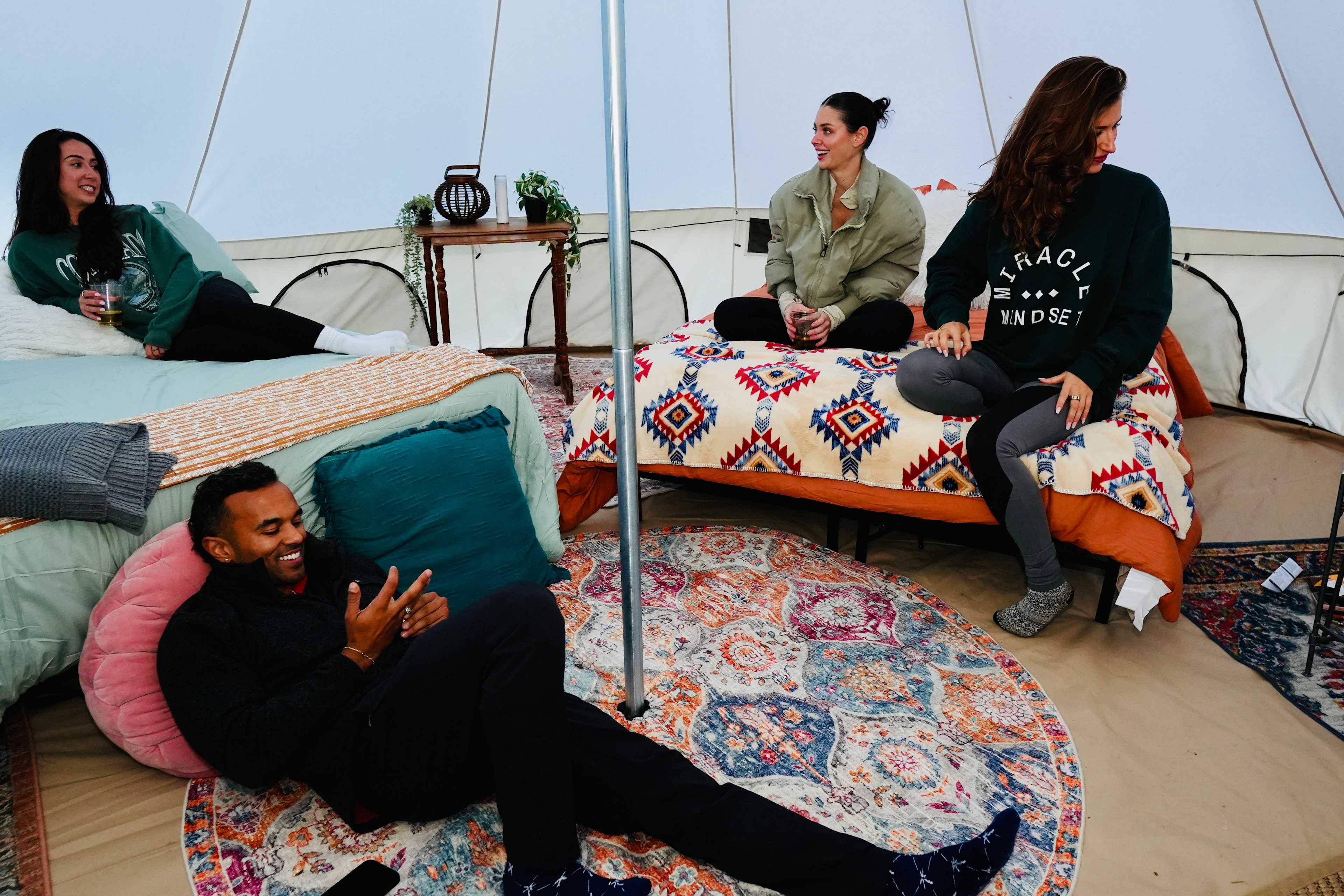 Peak Pop Up Glamping