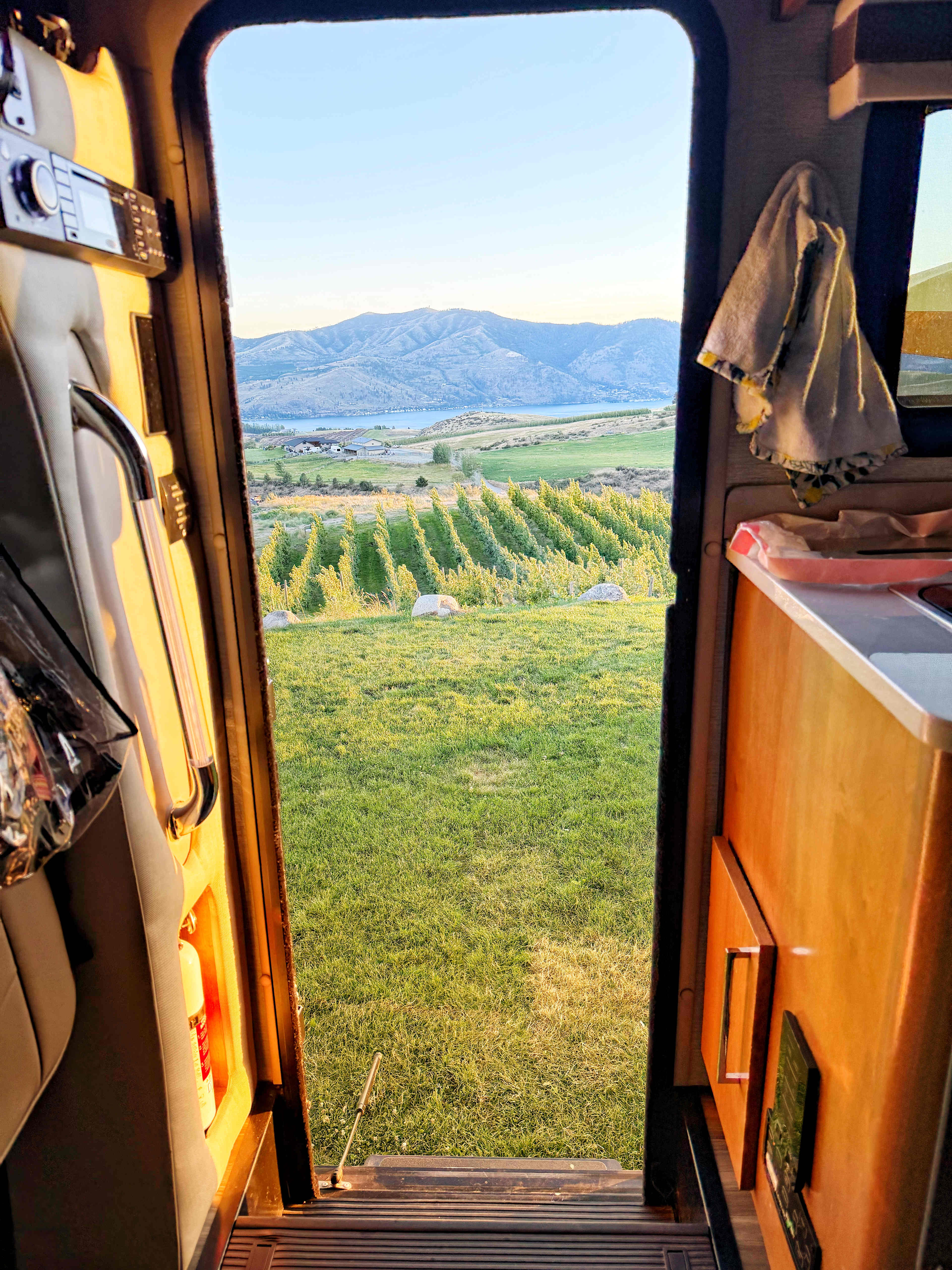 Farm Stays At Chelan Ranch