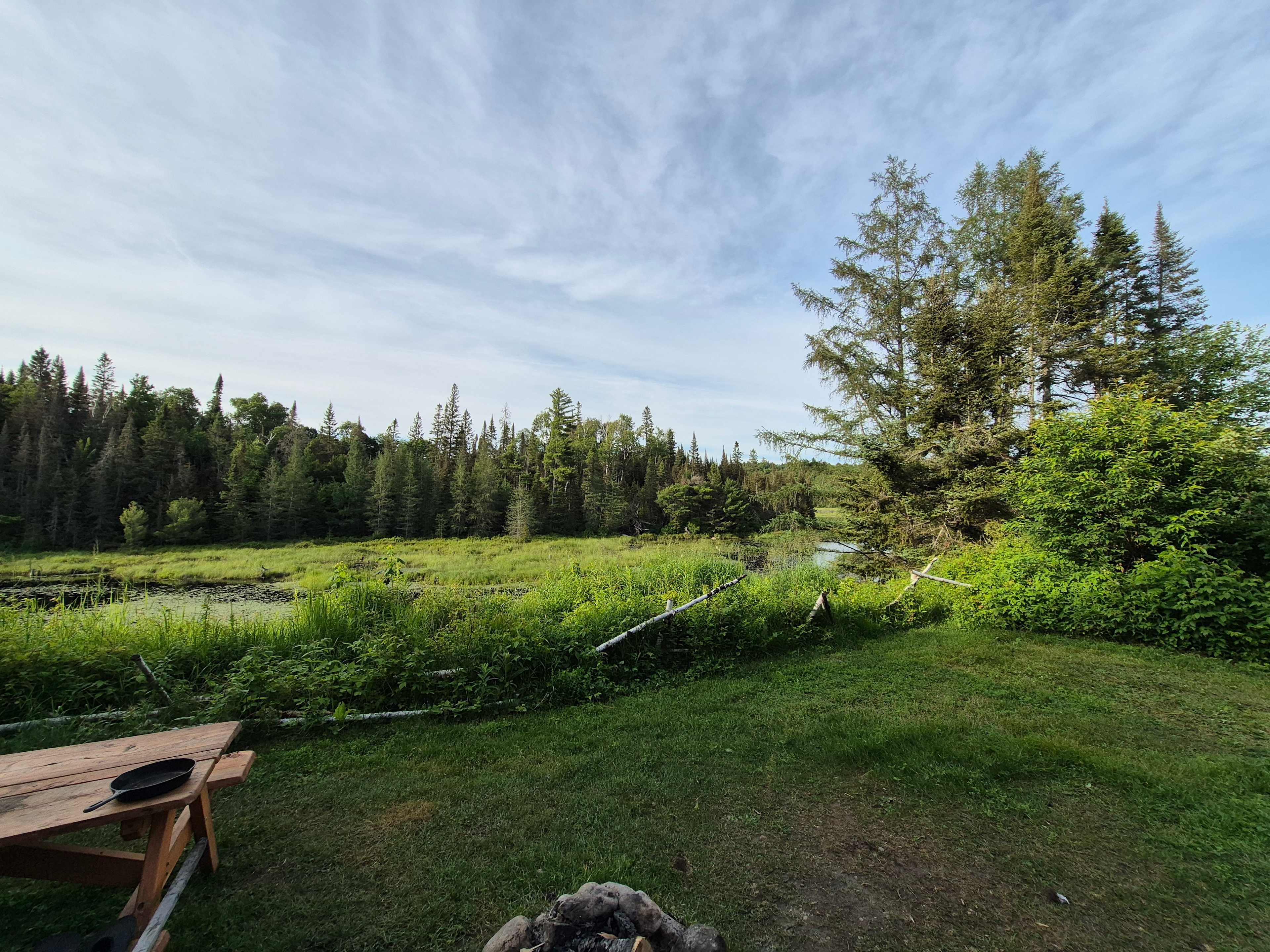 CREEKSIDE Camp