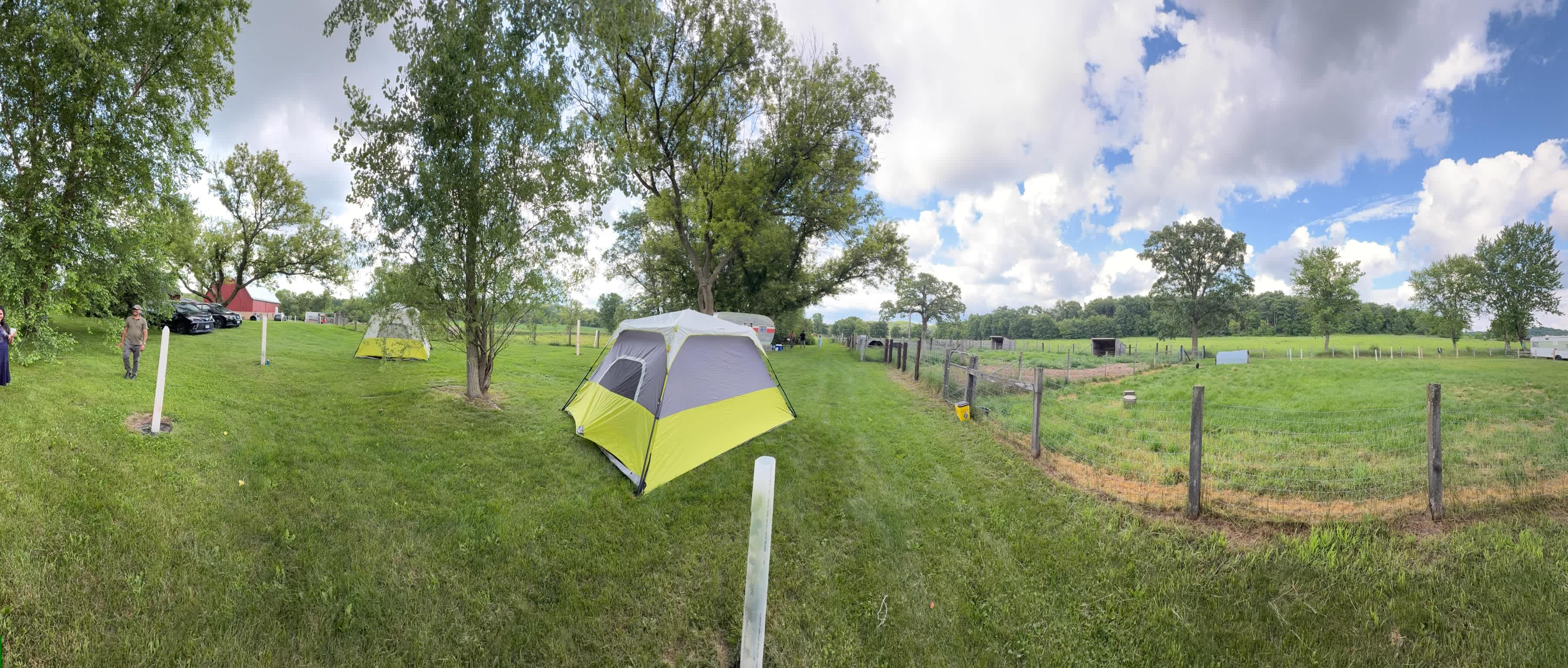 Circle M Farm Stay: Camp or Glamp