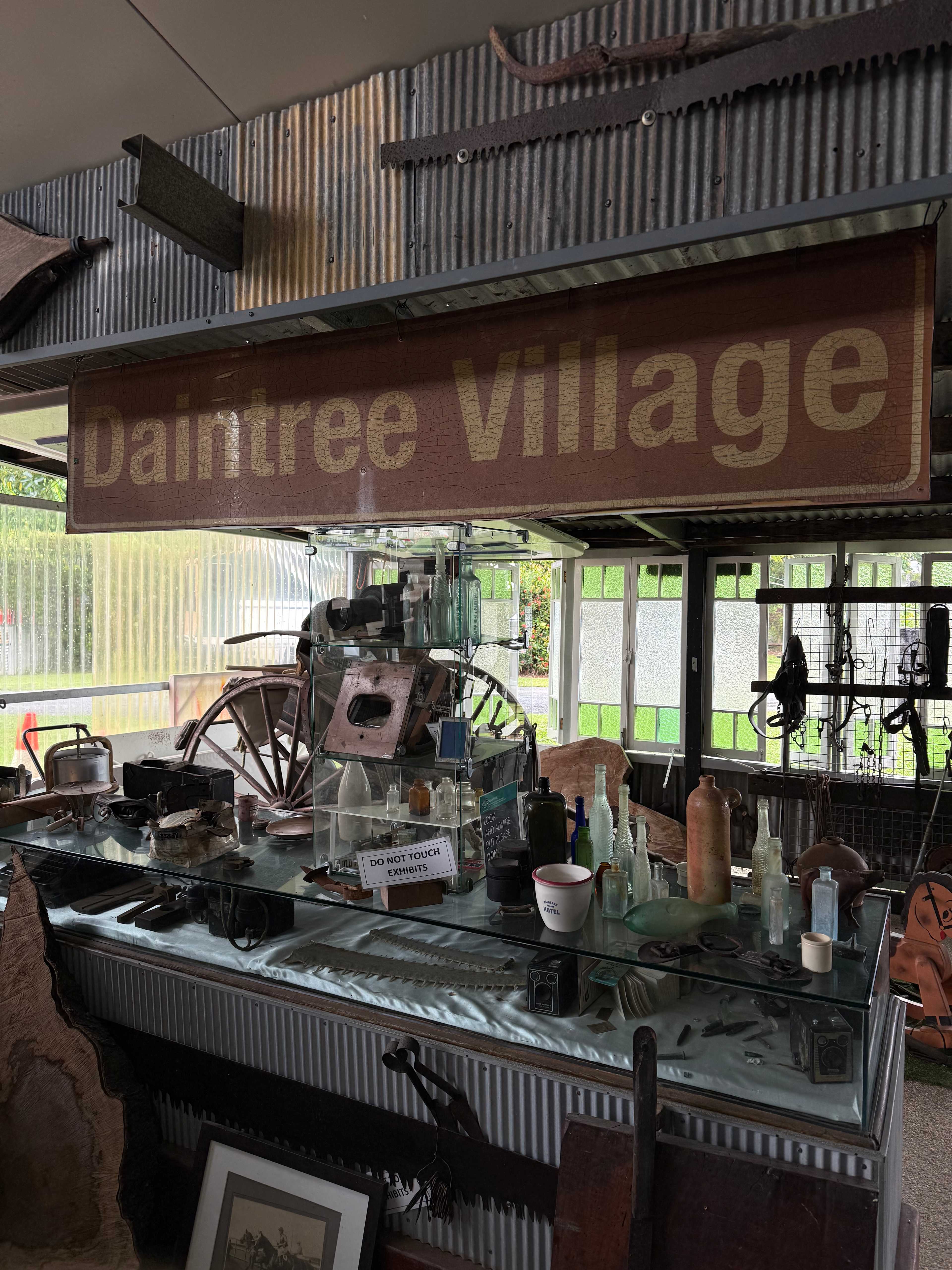 Free Antique Museum on site!