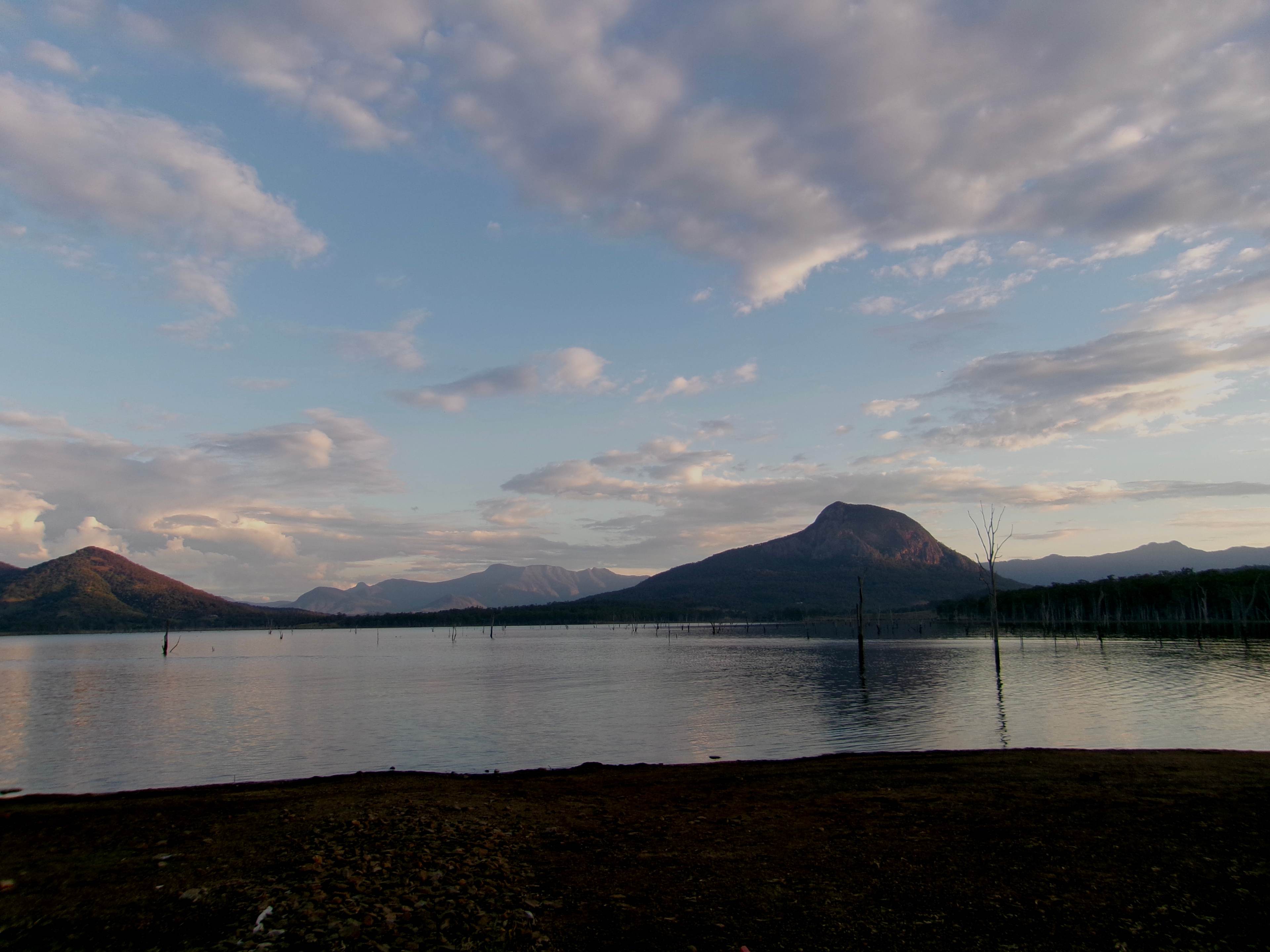 Moogerah Lakeside Bush Retreat