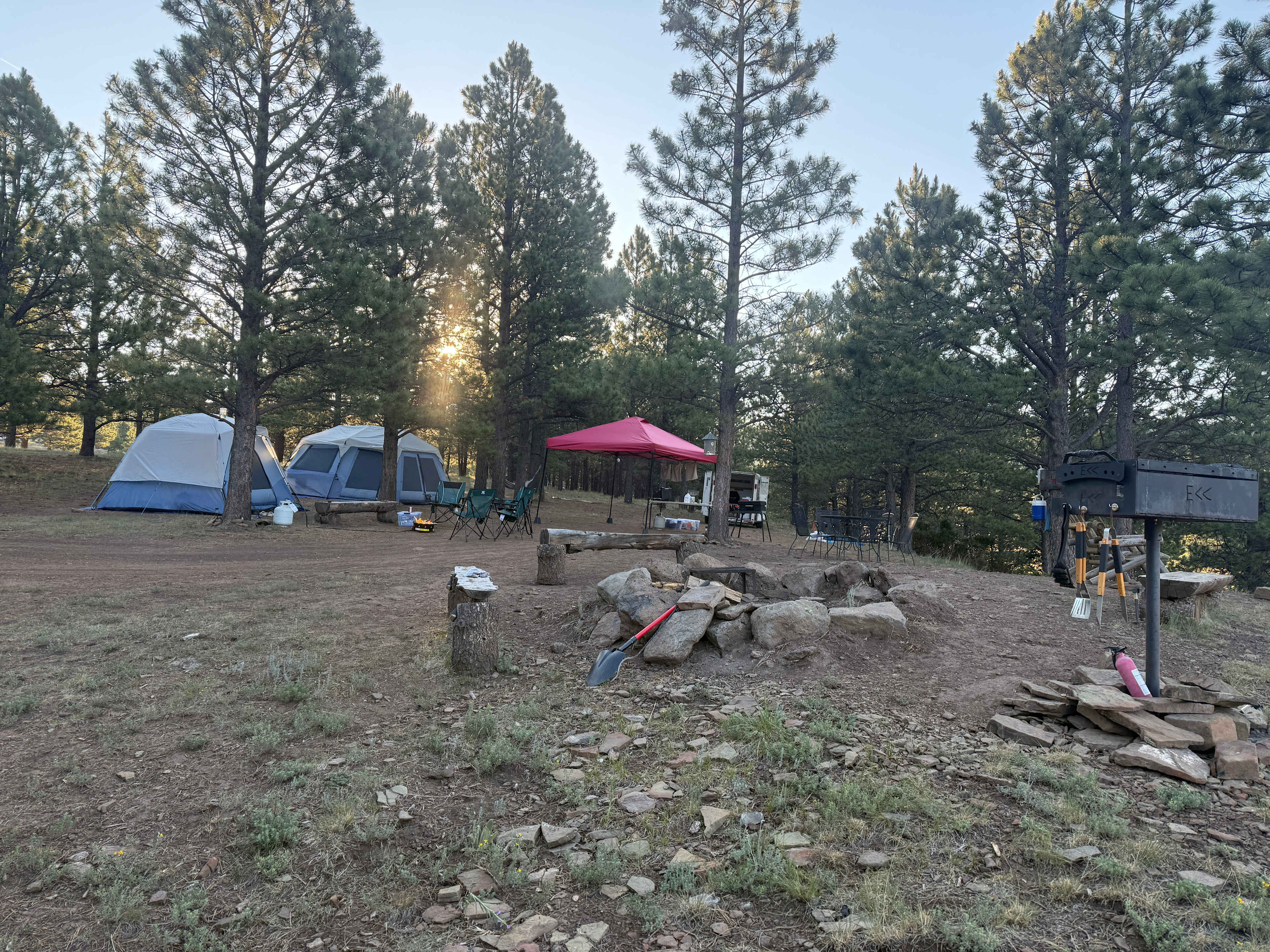 Enchanted Circle Campground (E<<)