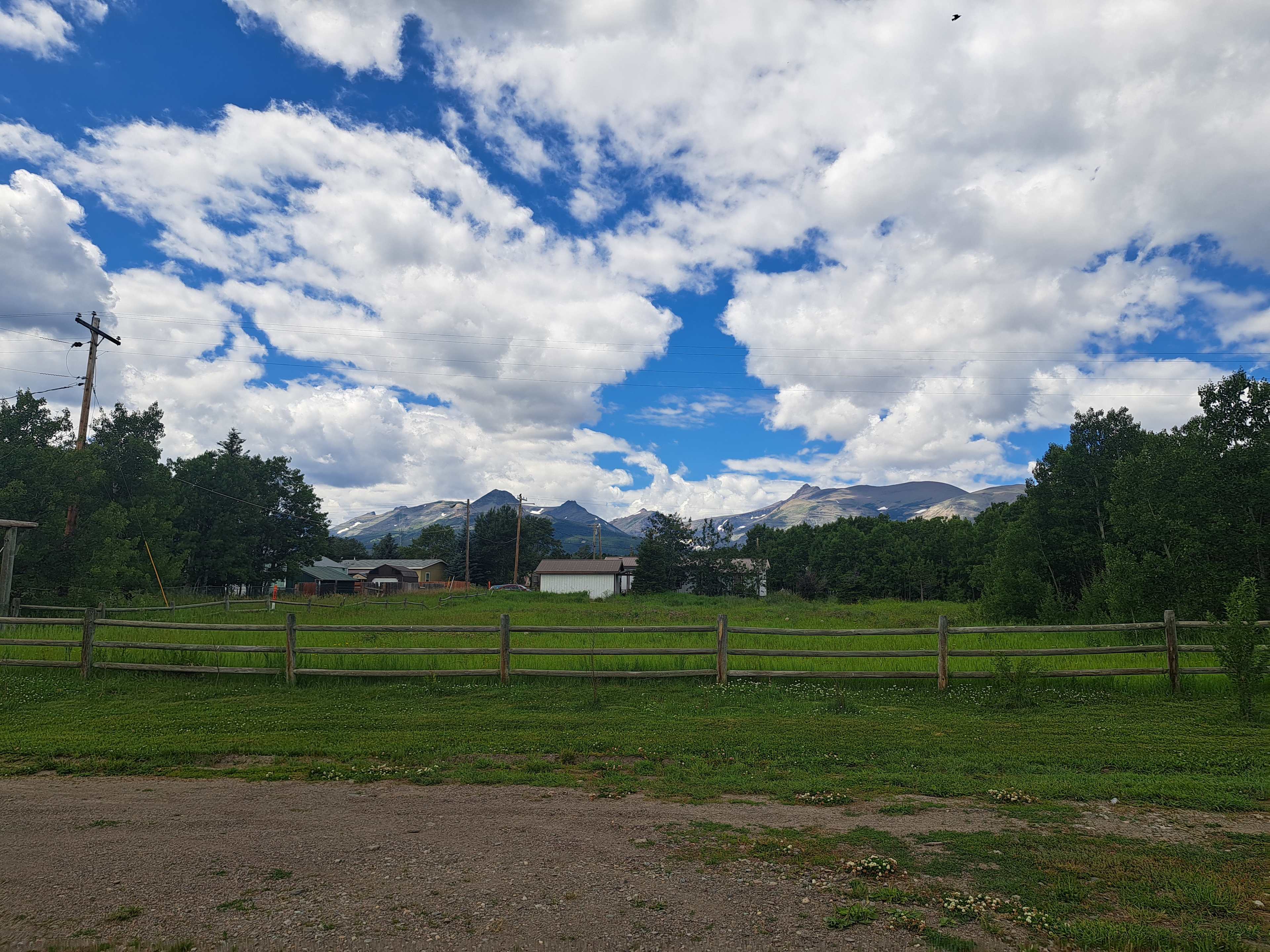 Double Dot Ranch Cabins & RV Sites