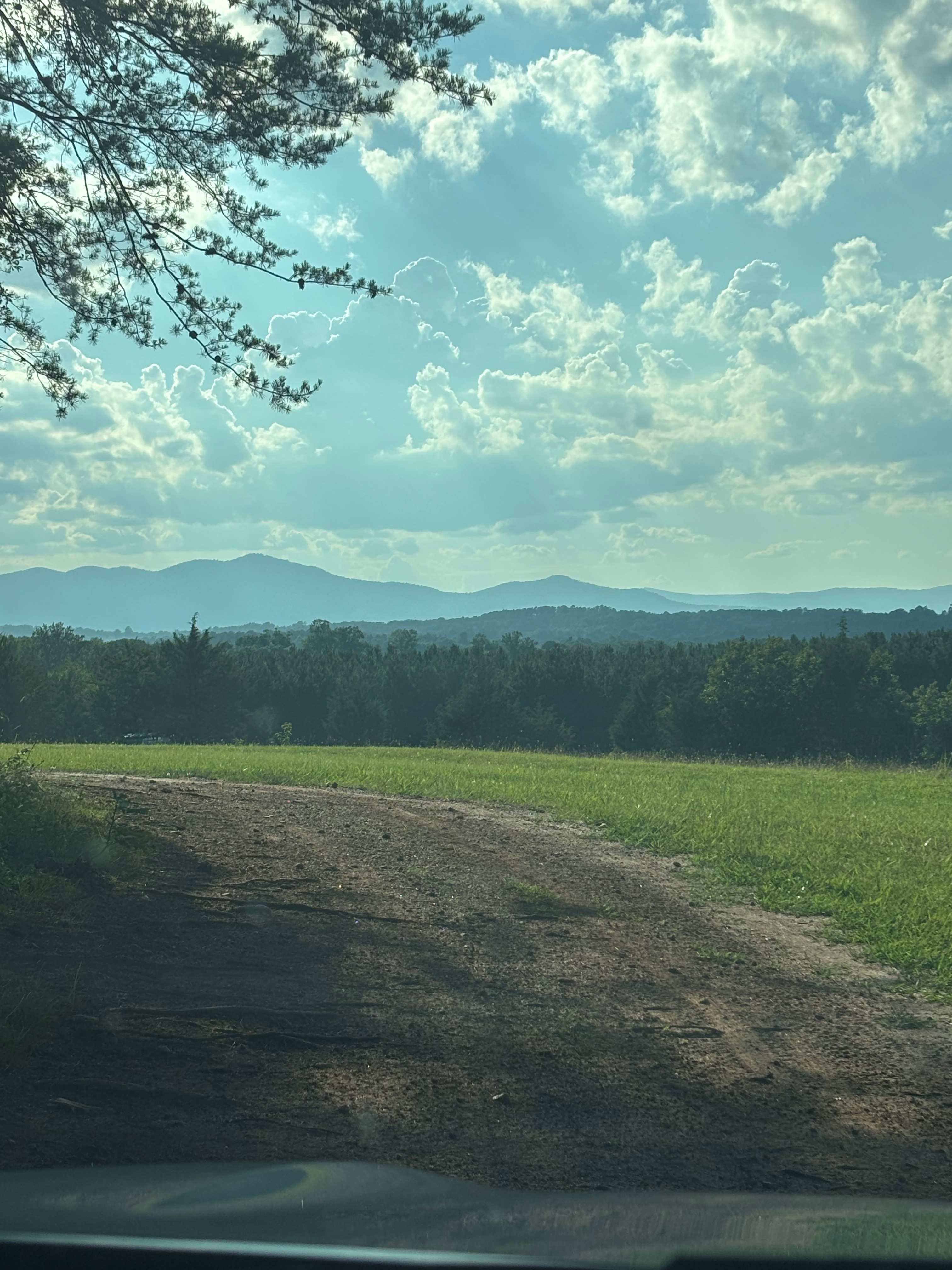 Hinsdale Farm-Mountain View Oasis