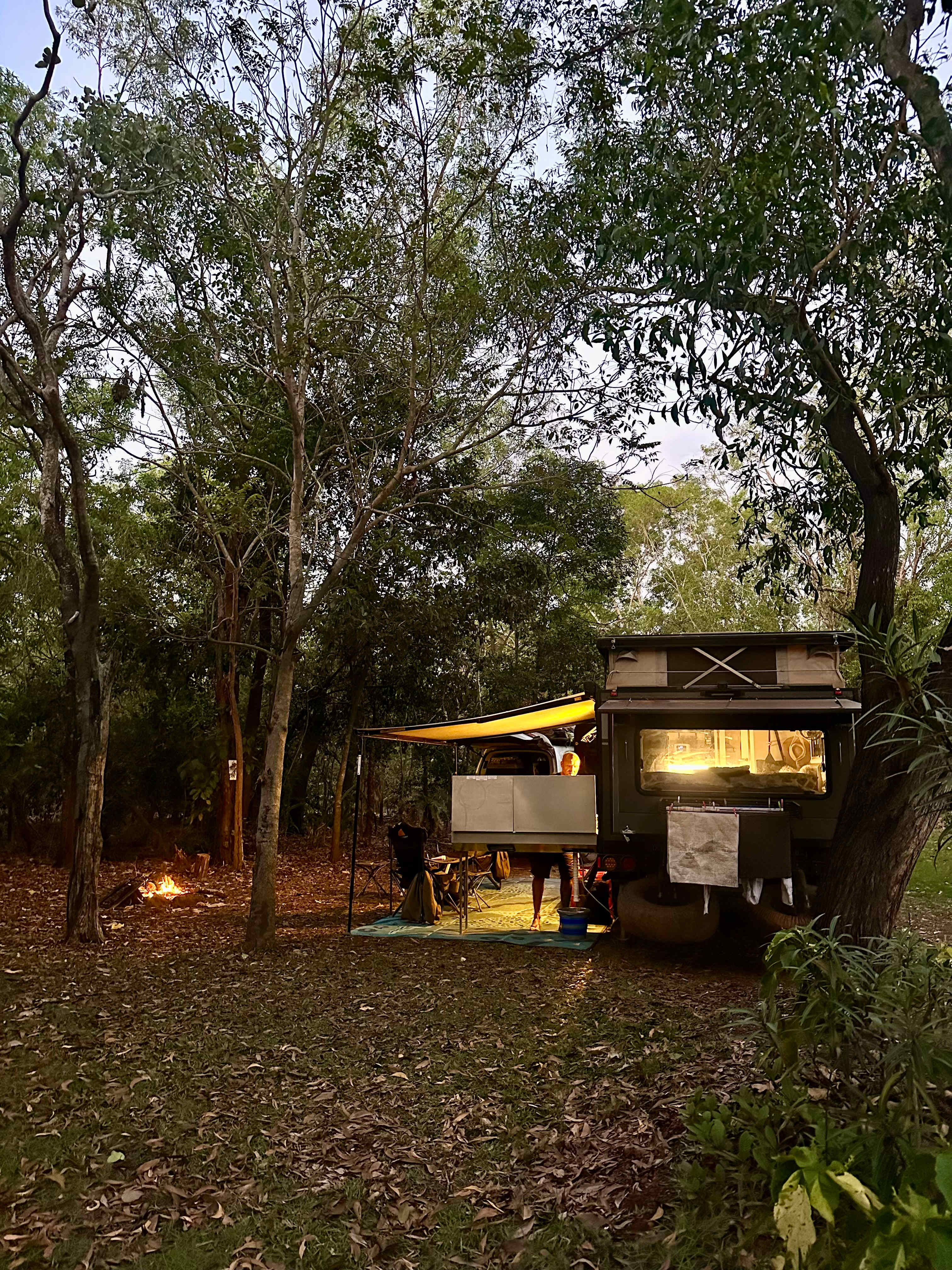Middle Camp & Stay - DUNDEE