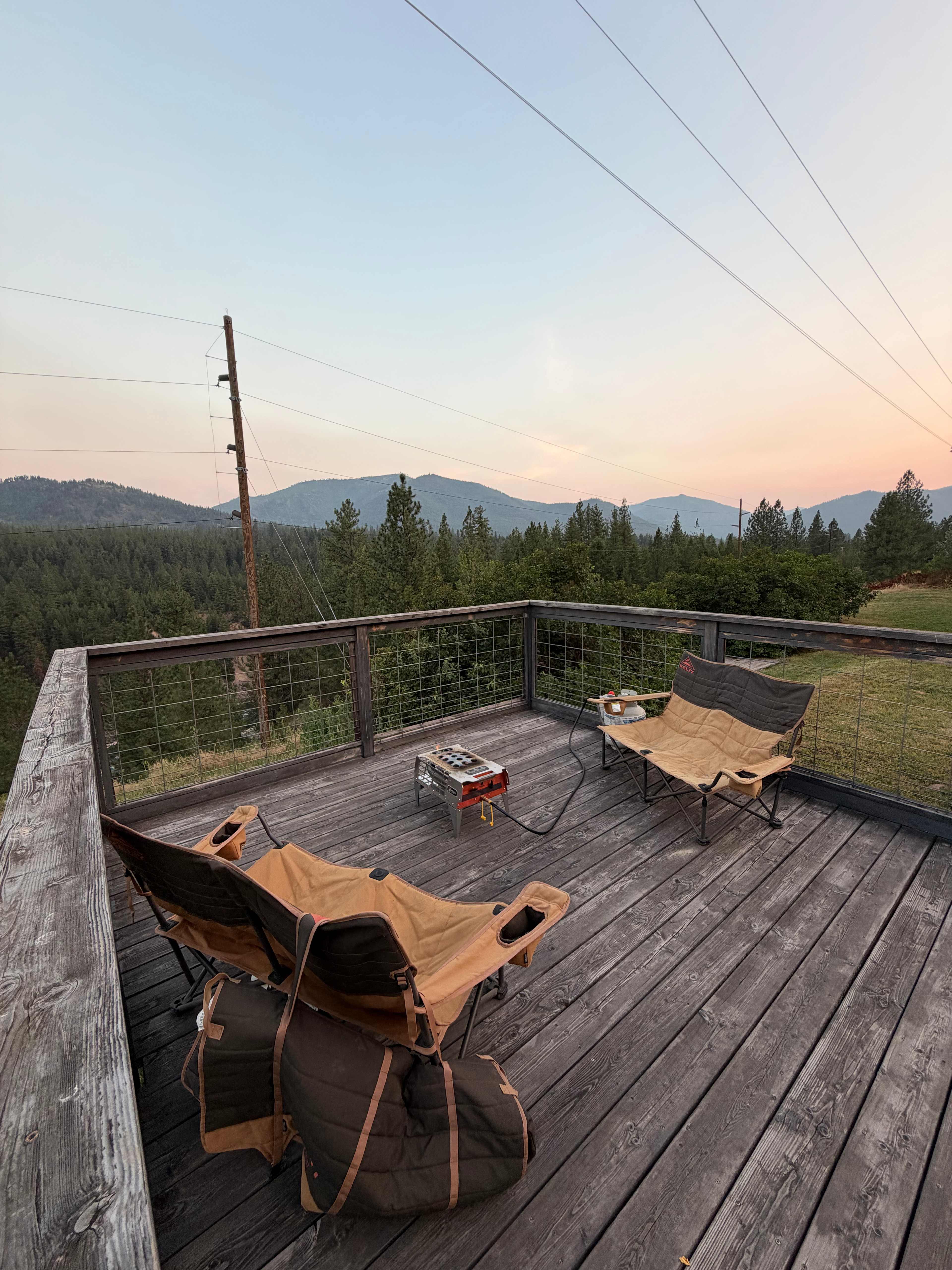 Eagle Eddy- Gorge Riverview Camp