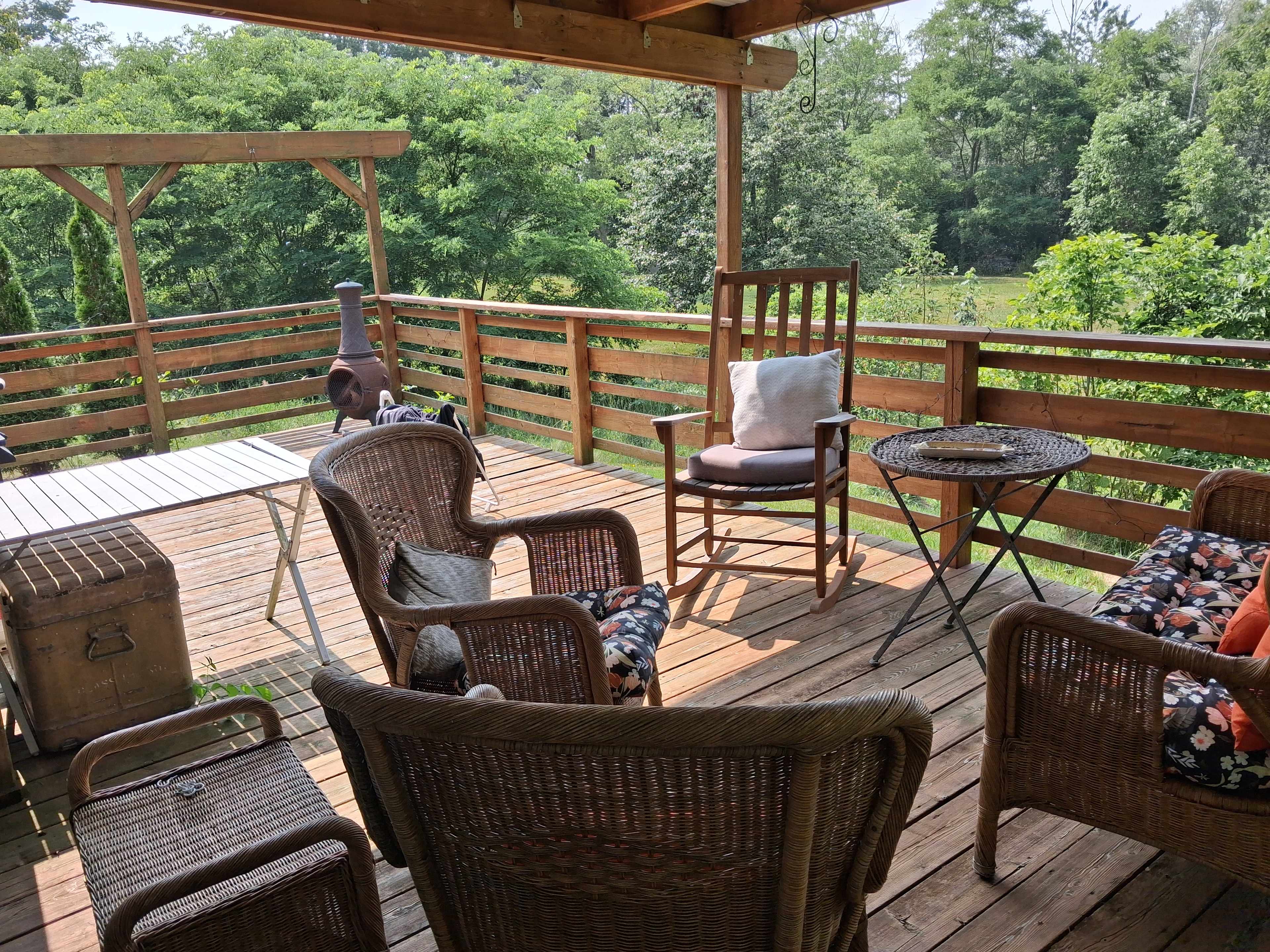Outdoor deck
