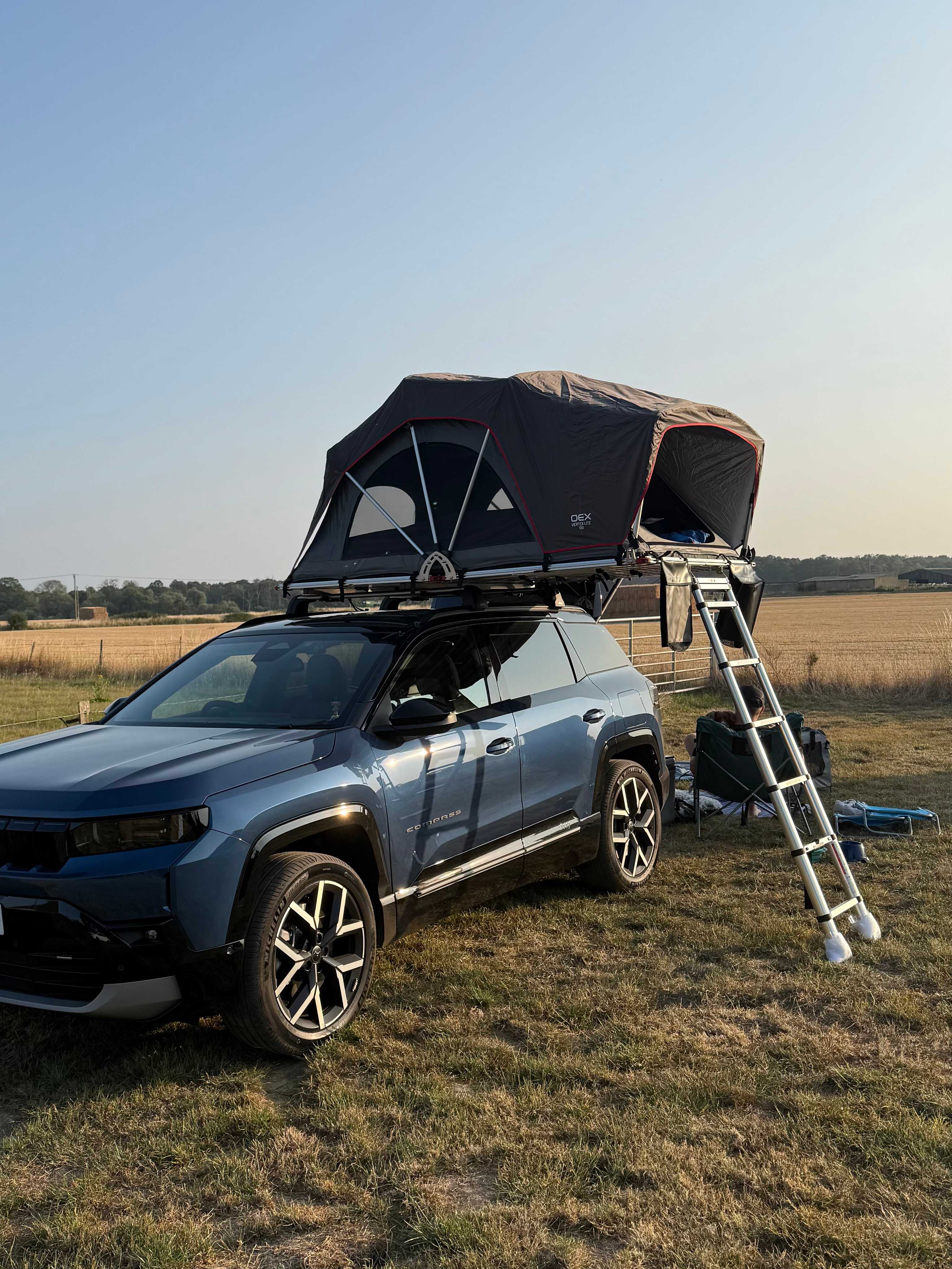 Our set up, nice and flat for the roof tent.