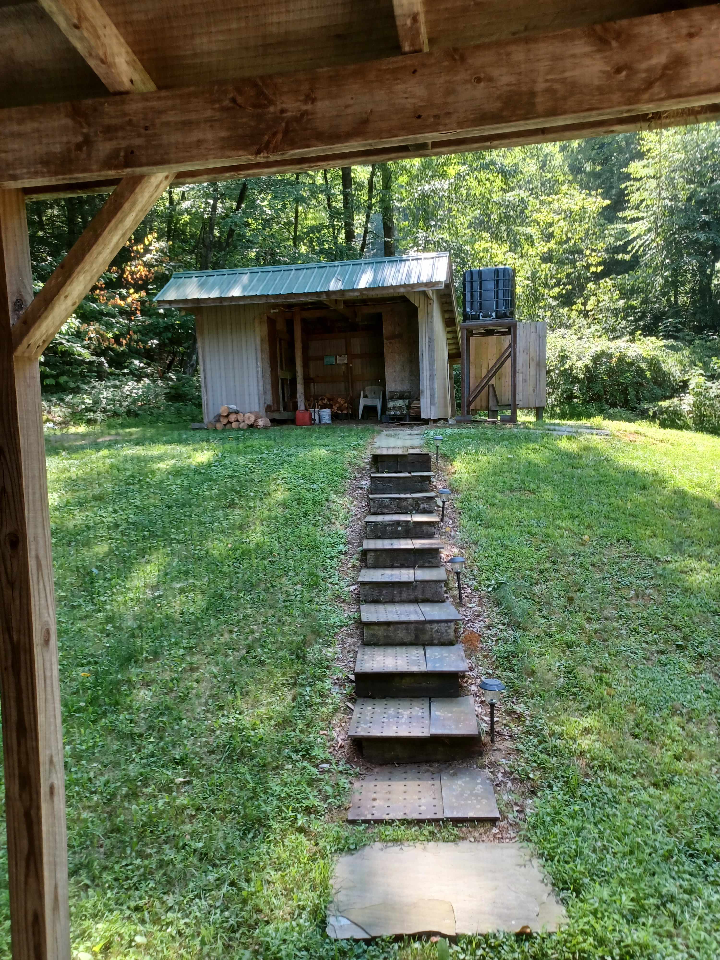 Secluded BLT Cabin