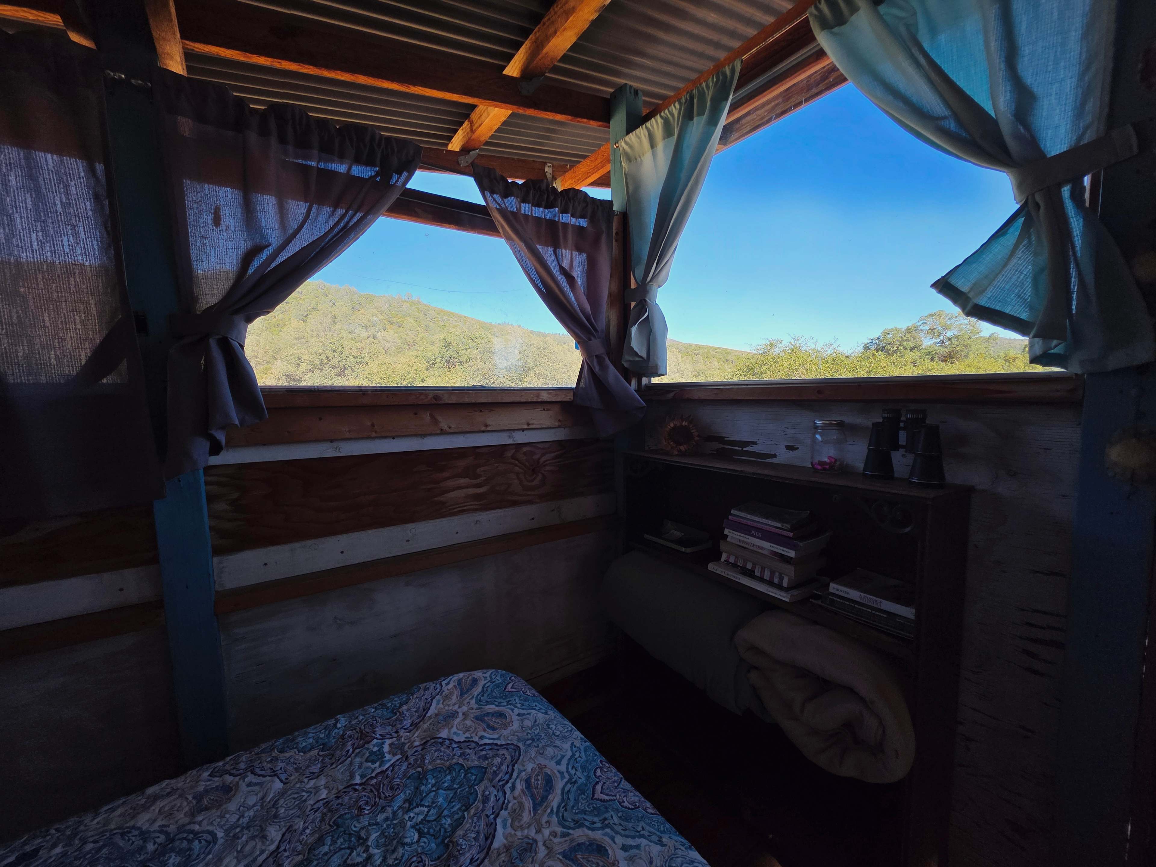 The lookout room. 