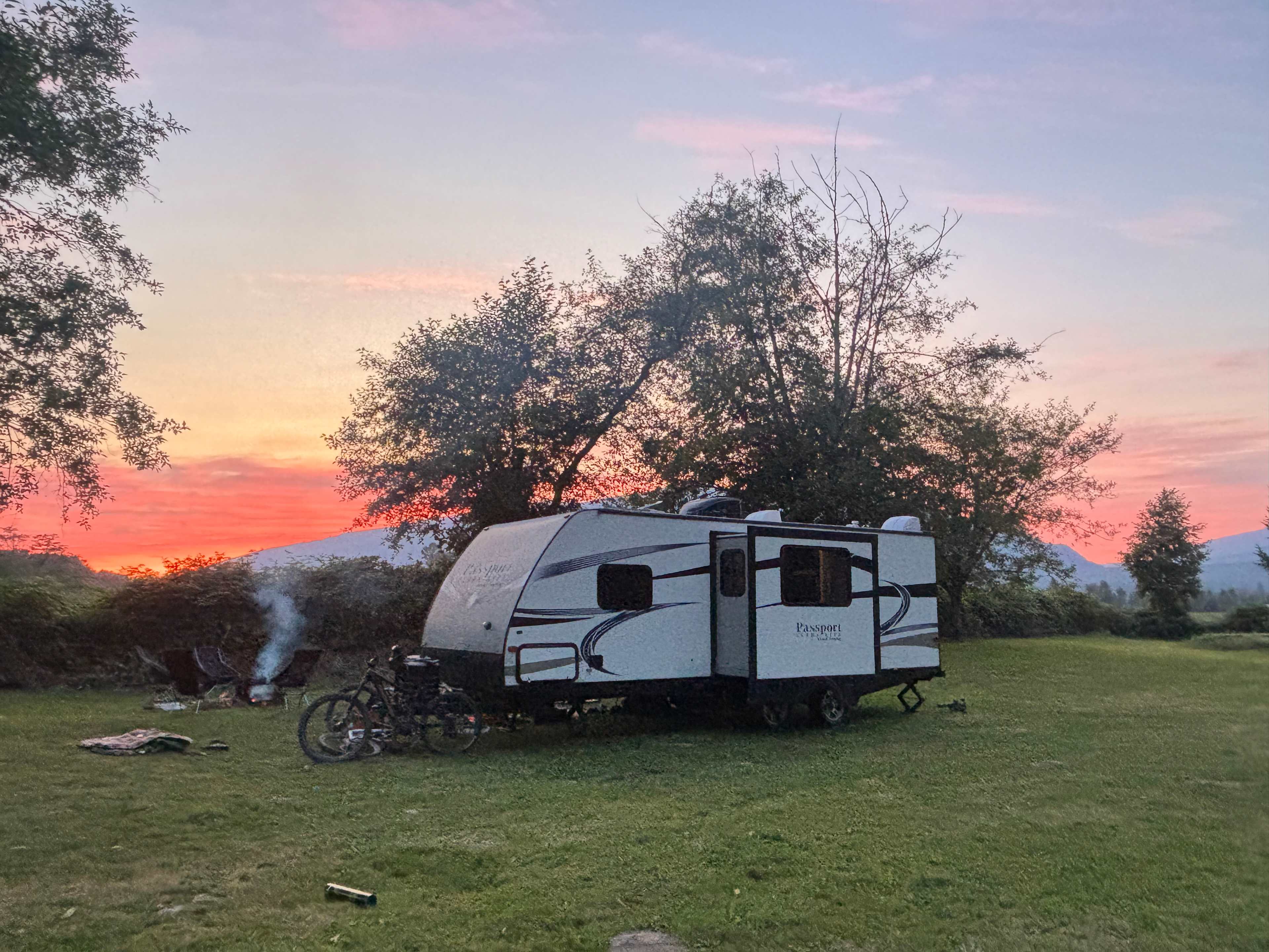 Skagit river camping and sauna