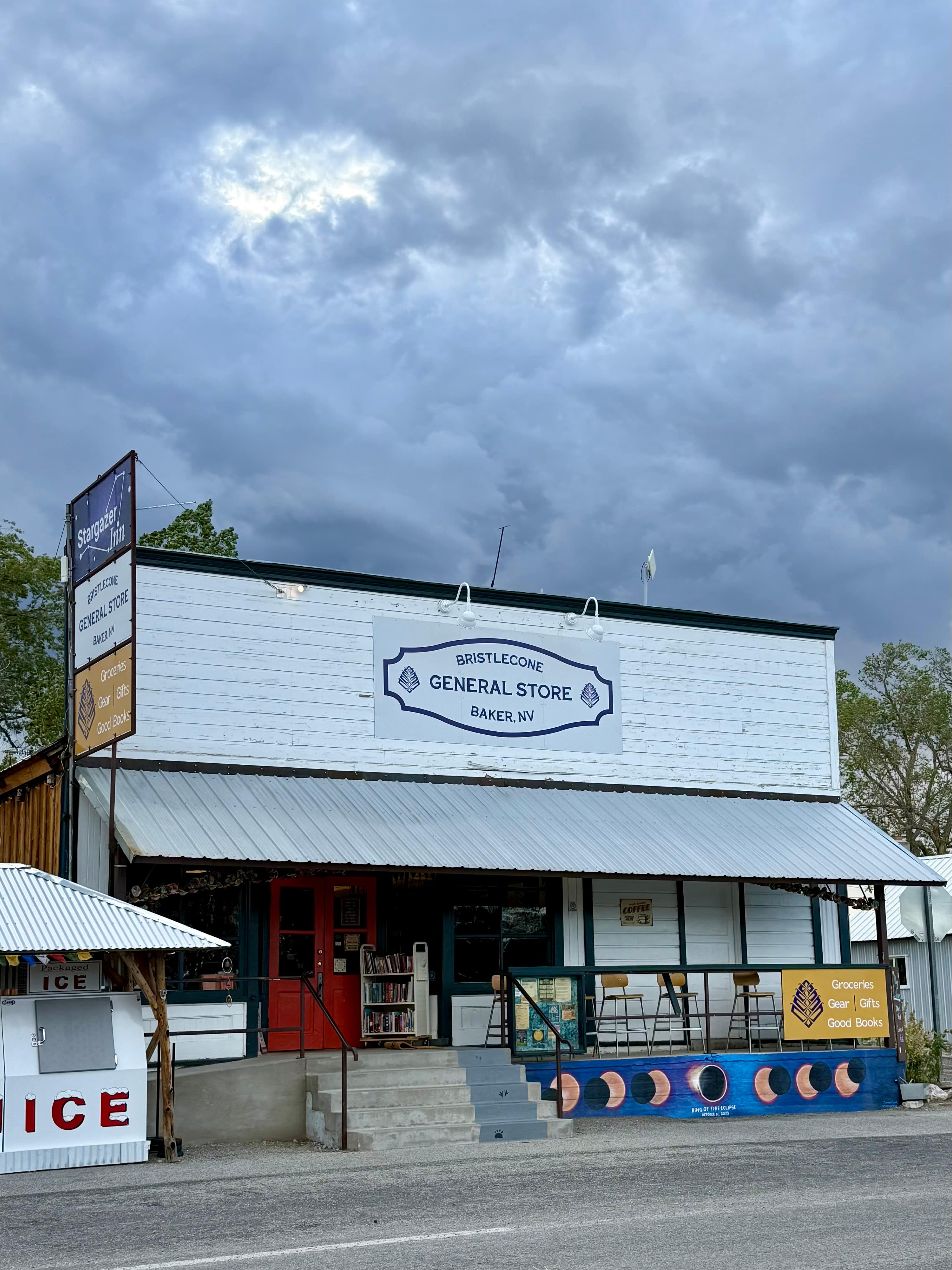 General store walking distance from campground