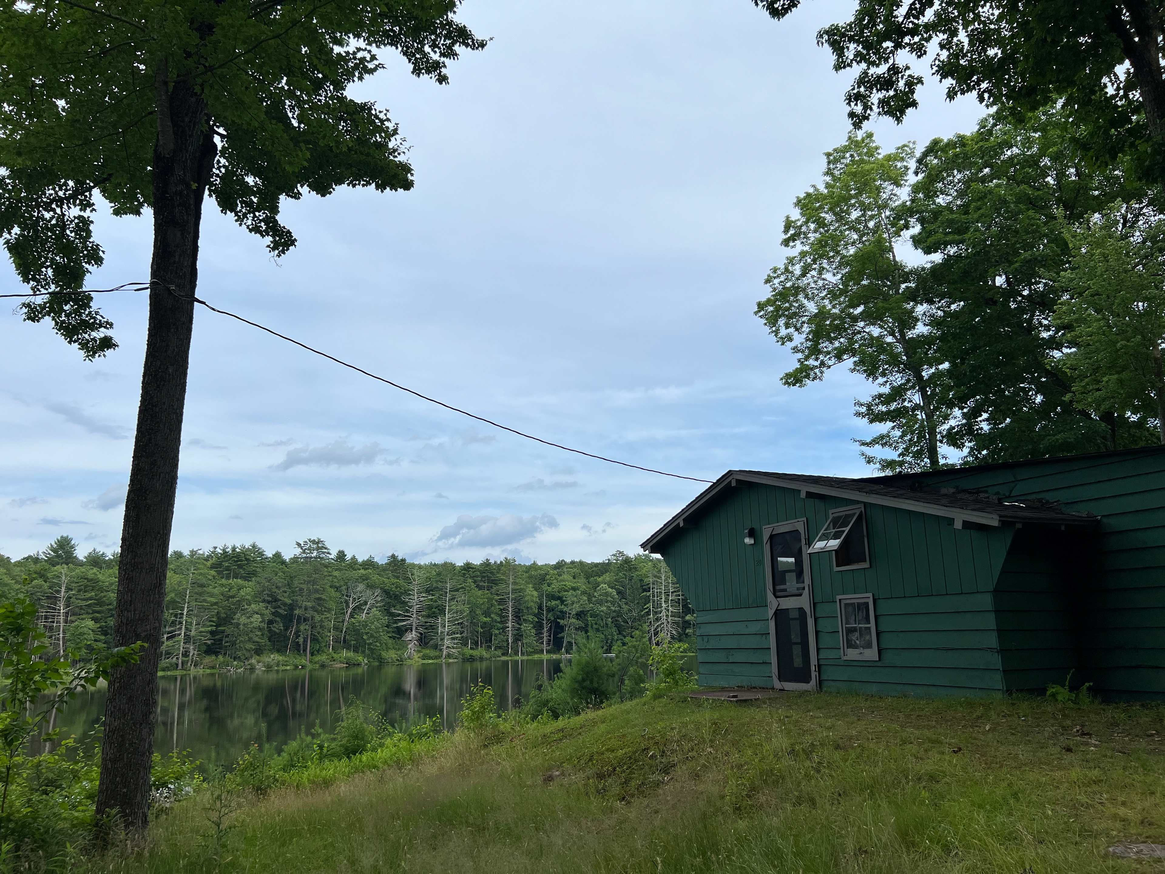 Ten Mile River: Lakeside Cabins