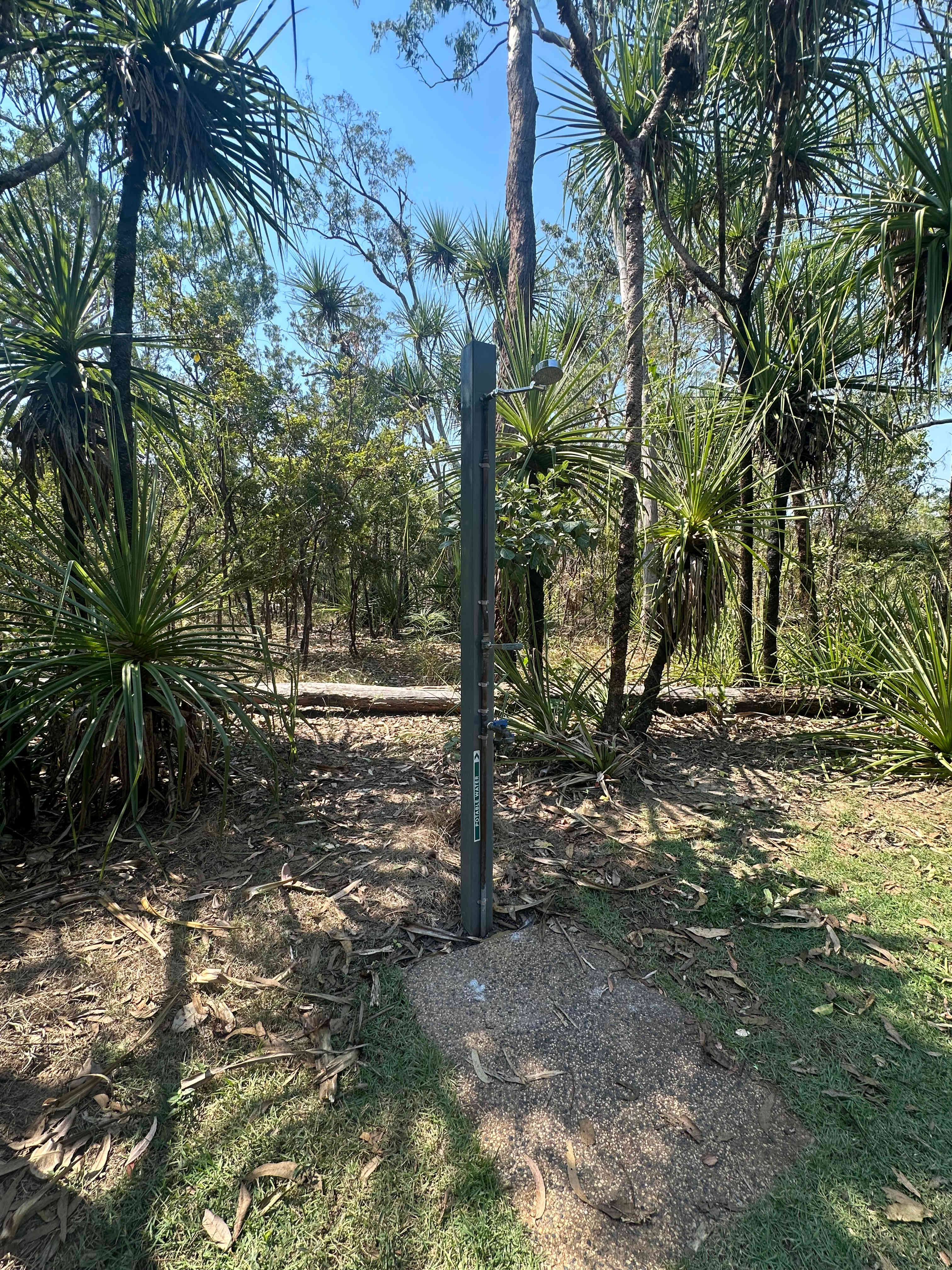 Middle Camp & Stay- BERRY SPRINGS