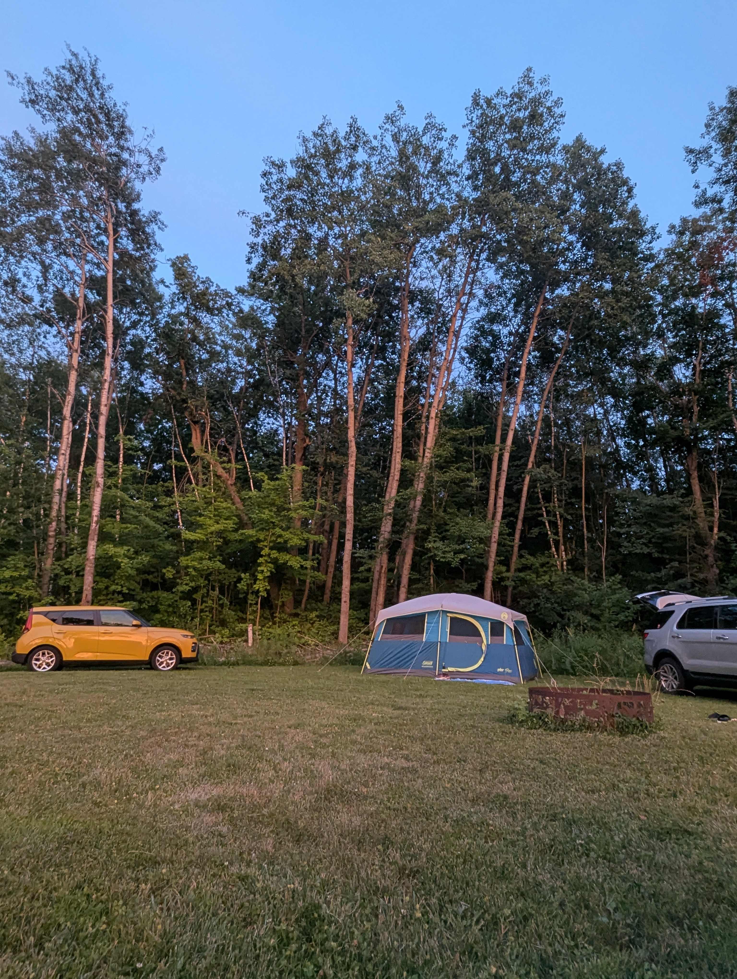 The Hippie Hideaway Camp & Trails